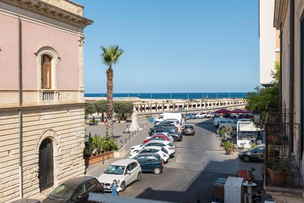 Anticitera Apartment