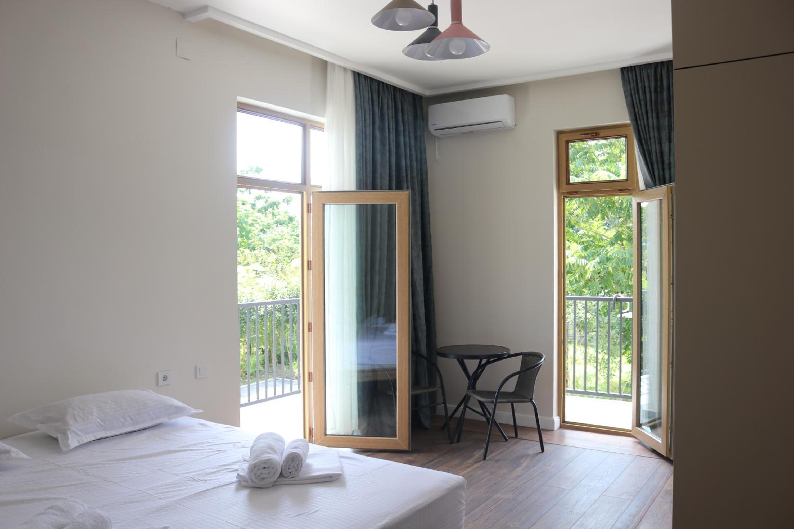 Hotel Barbare