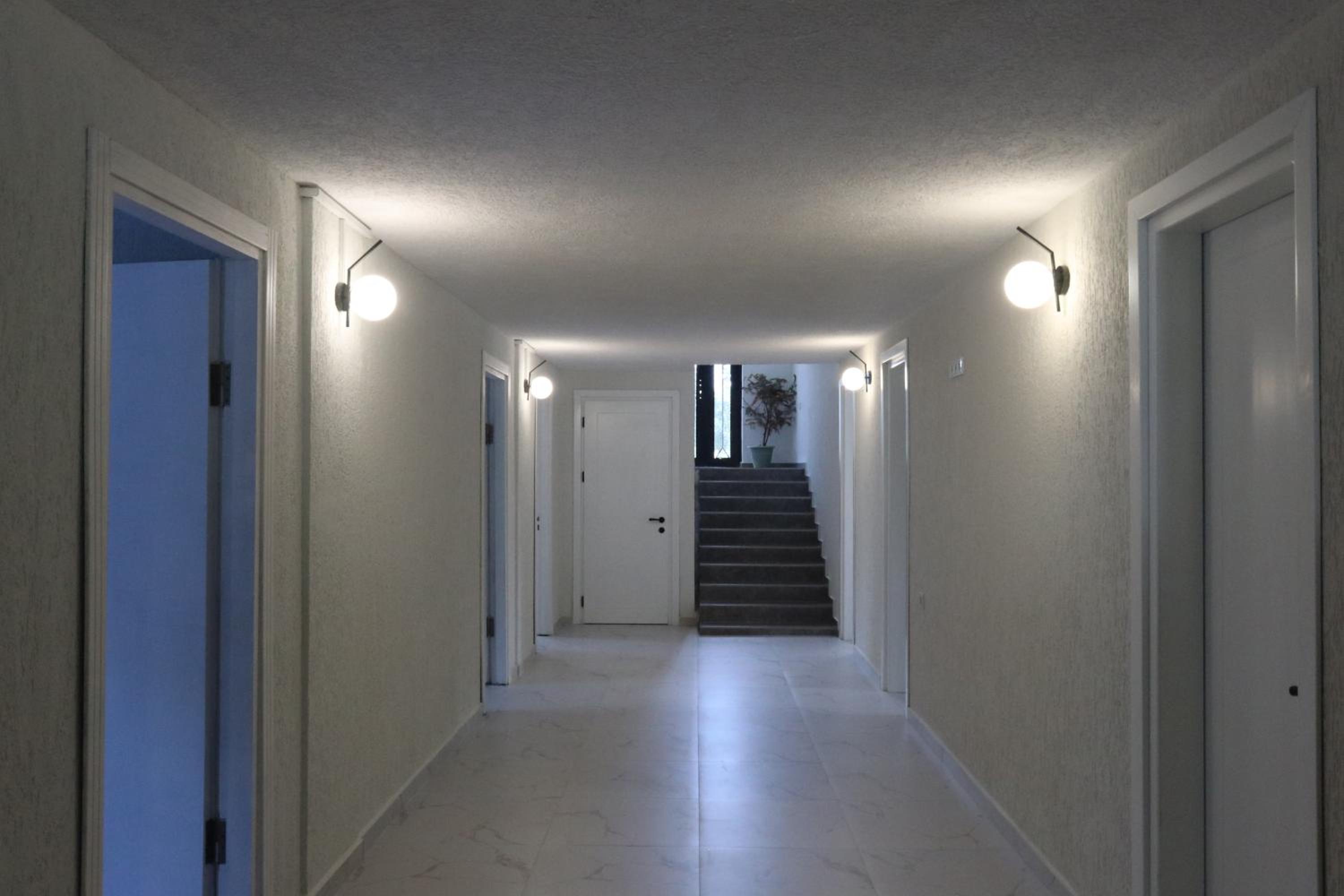 Hotel Barbare