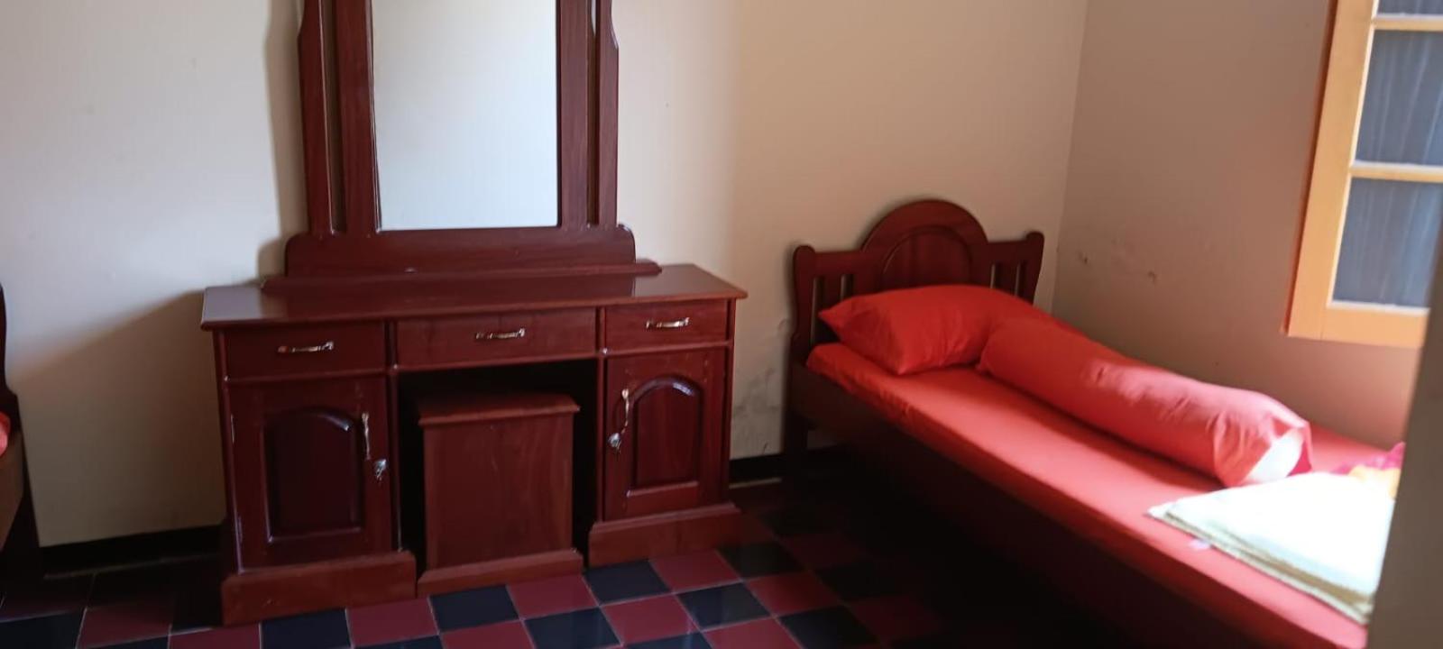 Photo 42