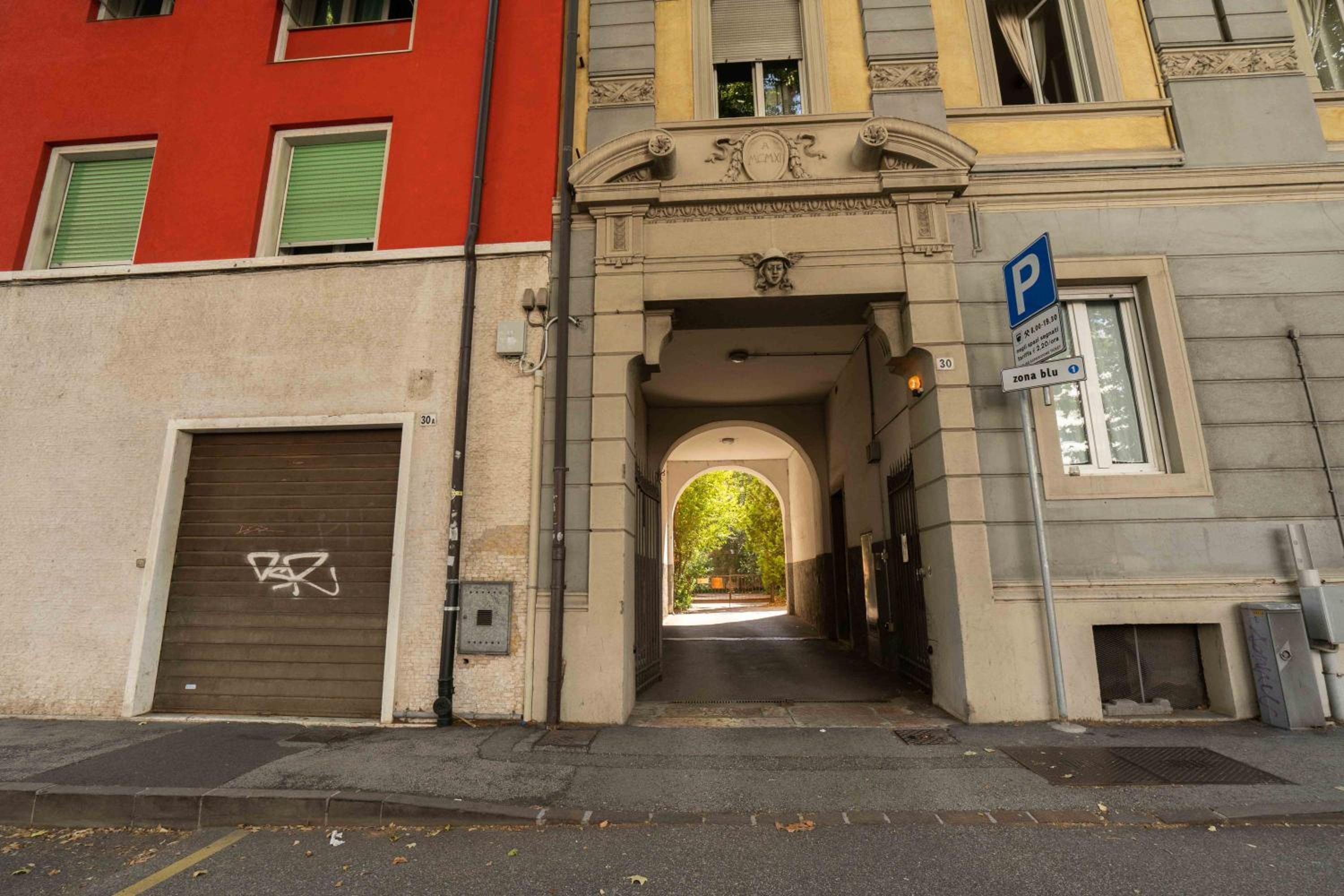 New apartment Trento (parking) view 4