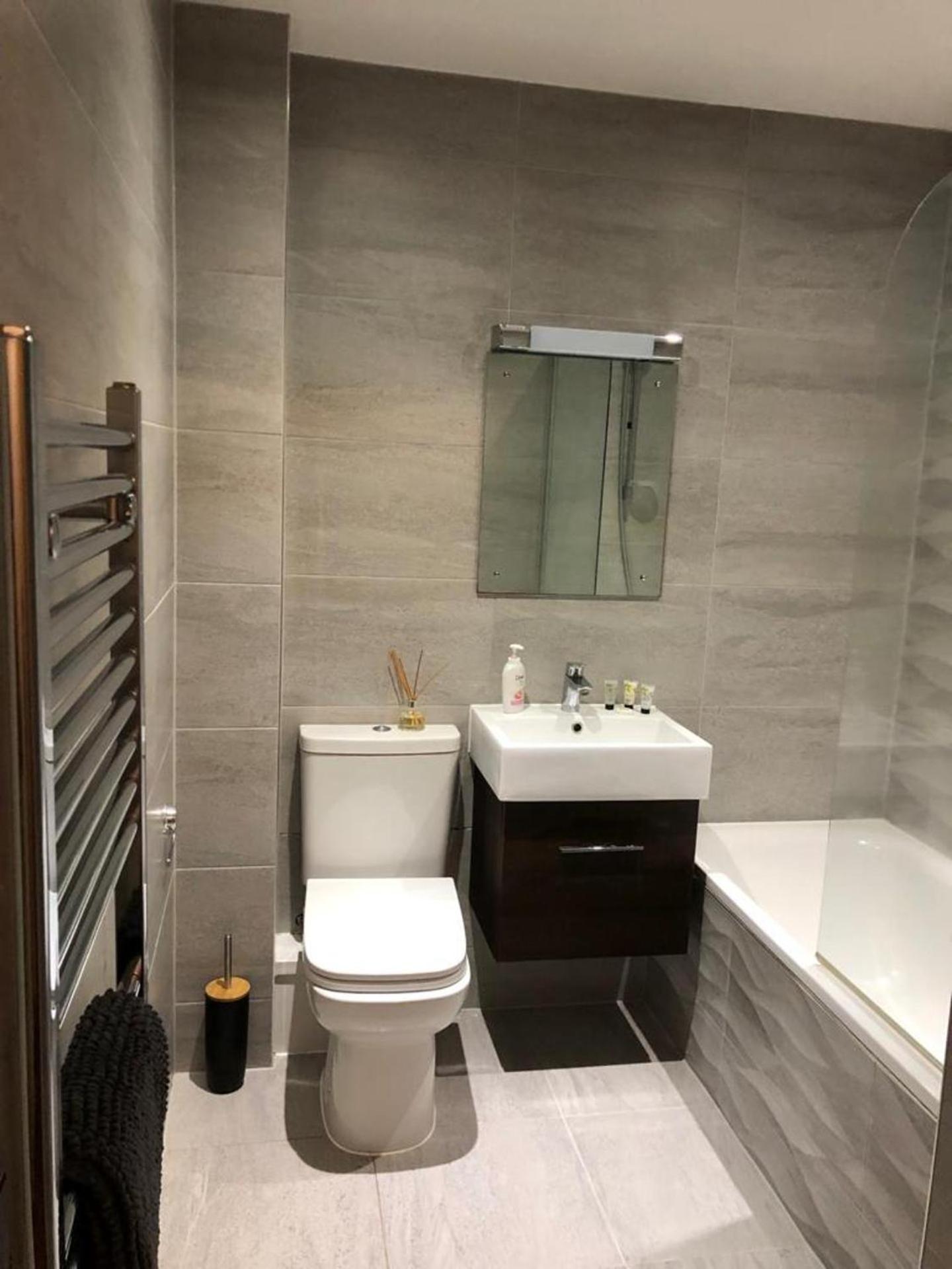Charming 2-Bed Apartment in Christchurch