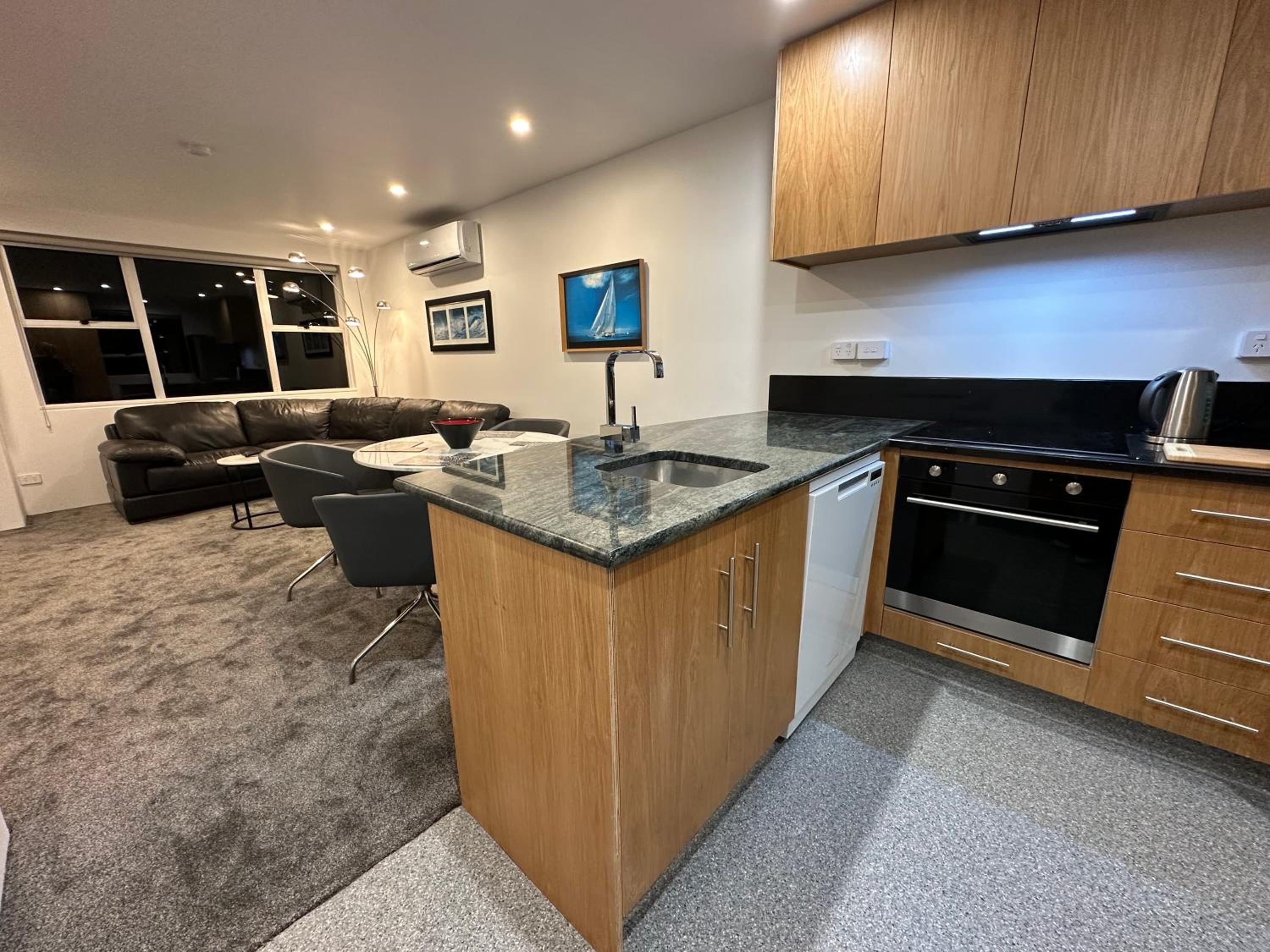 Plymouth Central City 2 Bedroom Apartments view 3