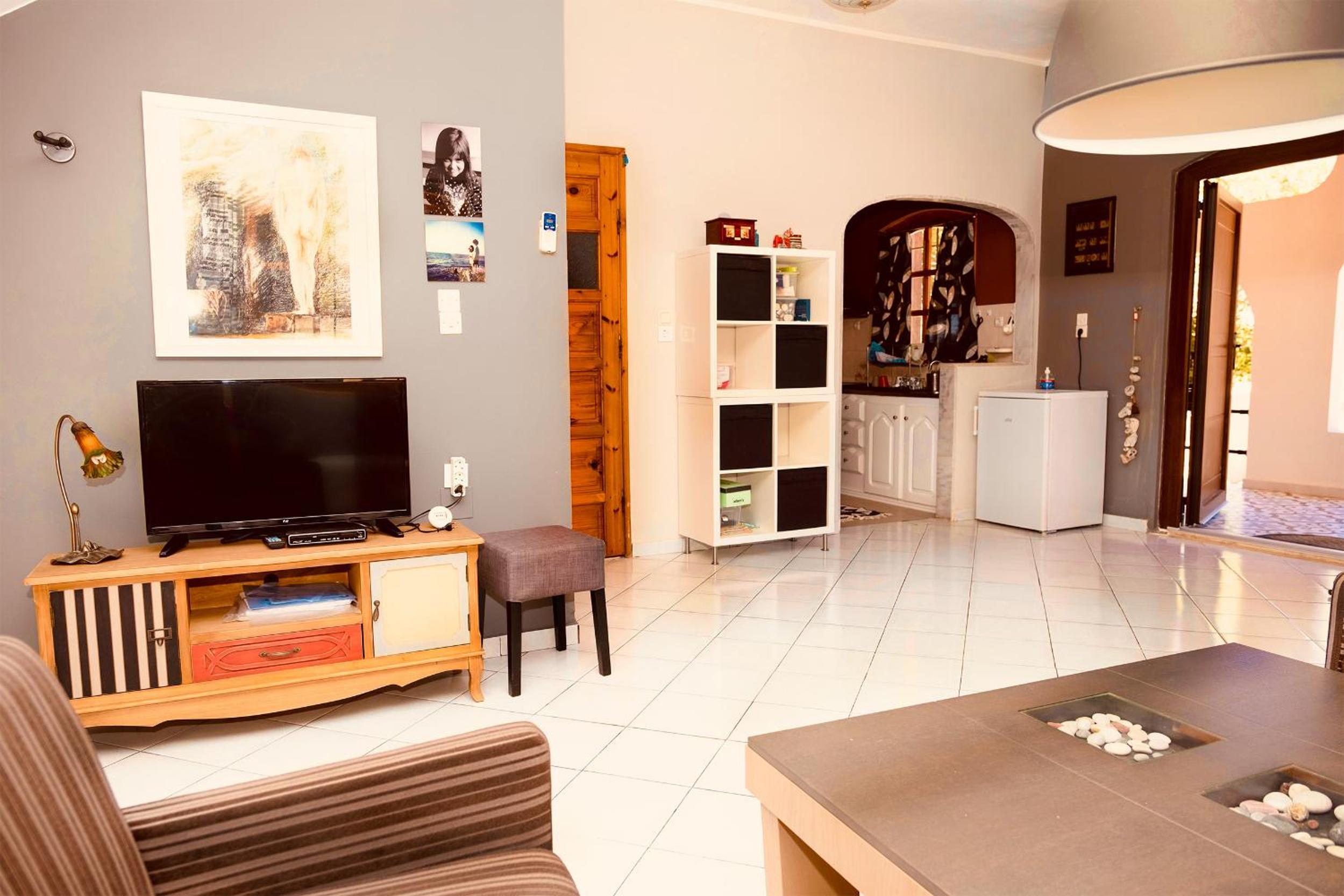 Cheerful artist villa in the genuine part of Evia Greece