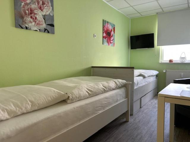 Motel de Winter - Motel - Apartmenthaus - Monteurzimmer