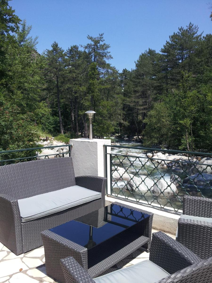 outdoor BBQ area