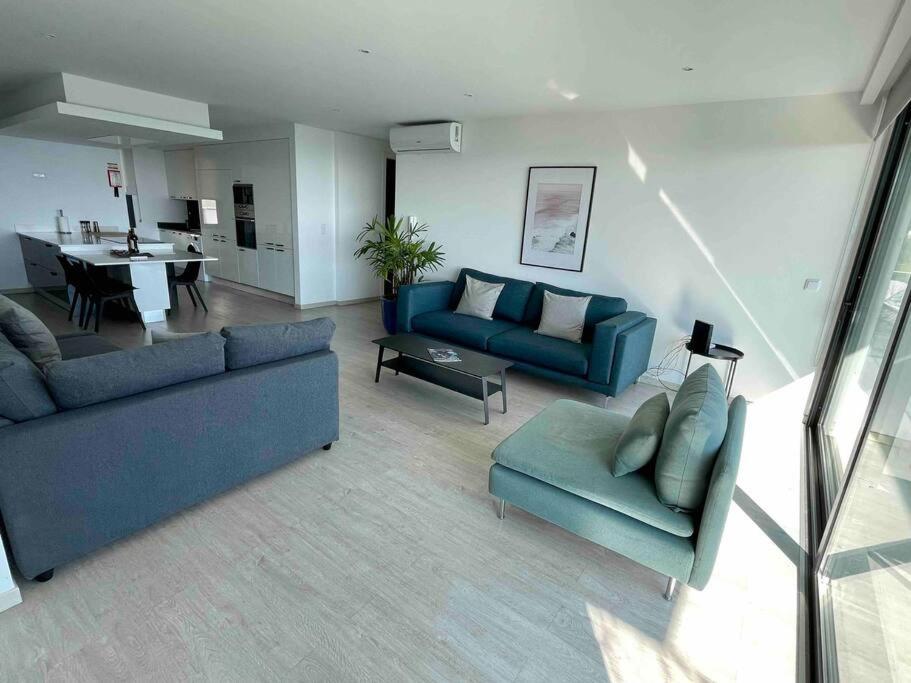 Panoramic View: Lux 3 bed with heated pool view 2