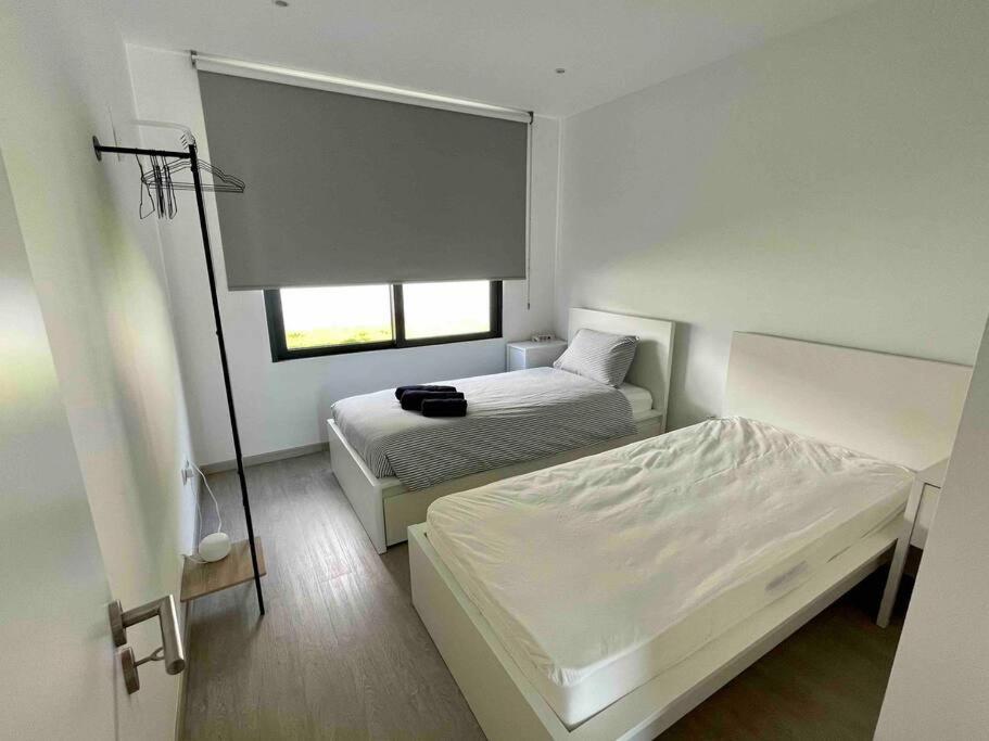Panoramic View: Lux 3 bed with heated pool view 3