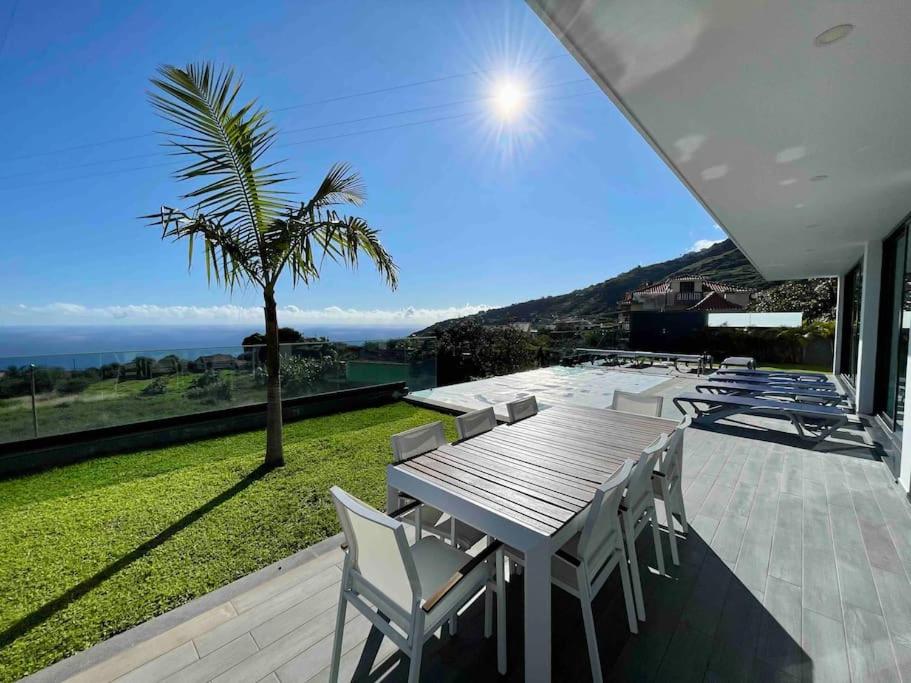Panoramic View: Lux 3 bed with heated pool view 5