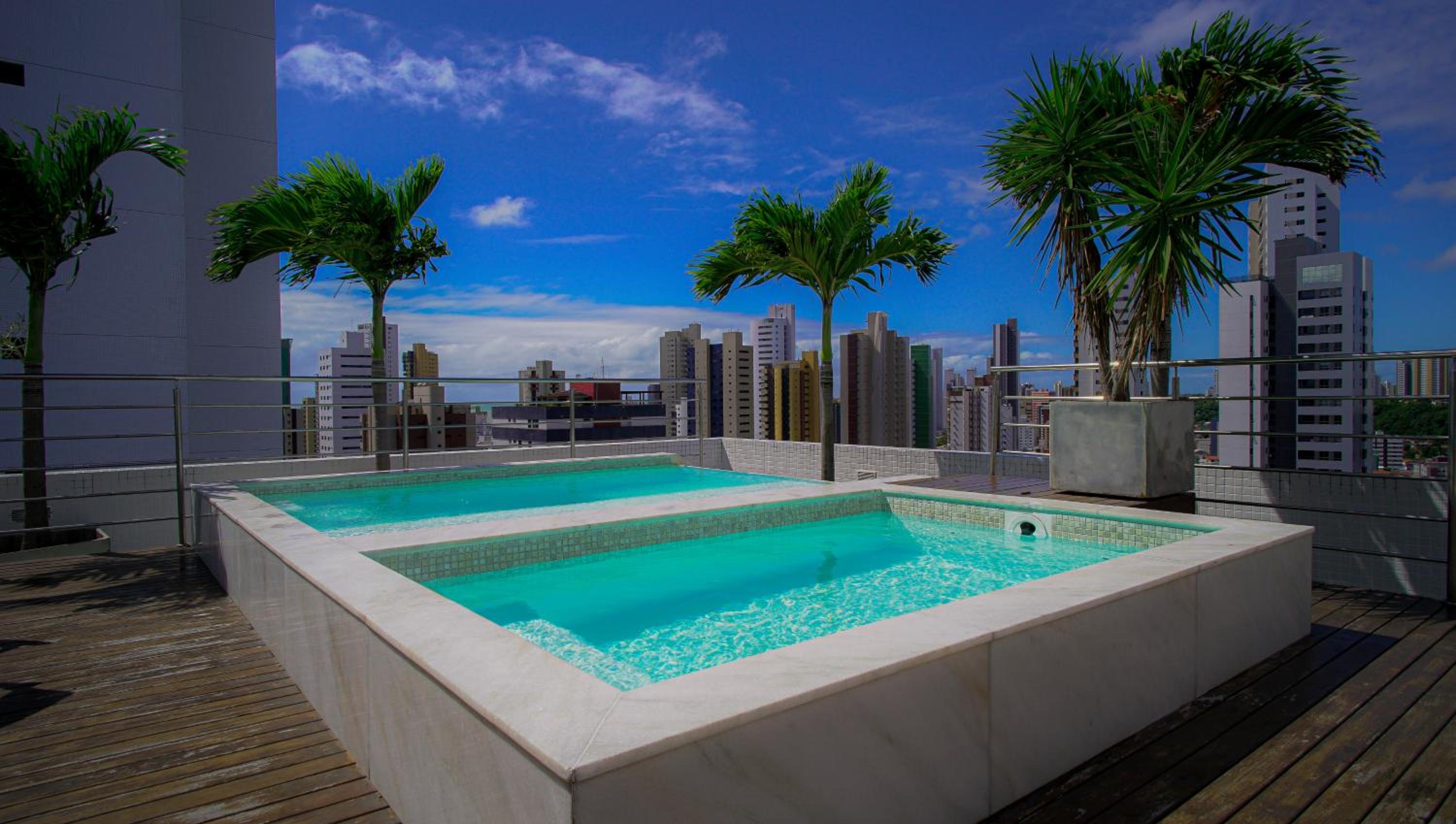 Flat Completo Prox Manaíra Shopping e Praia