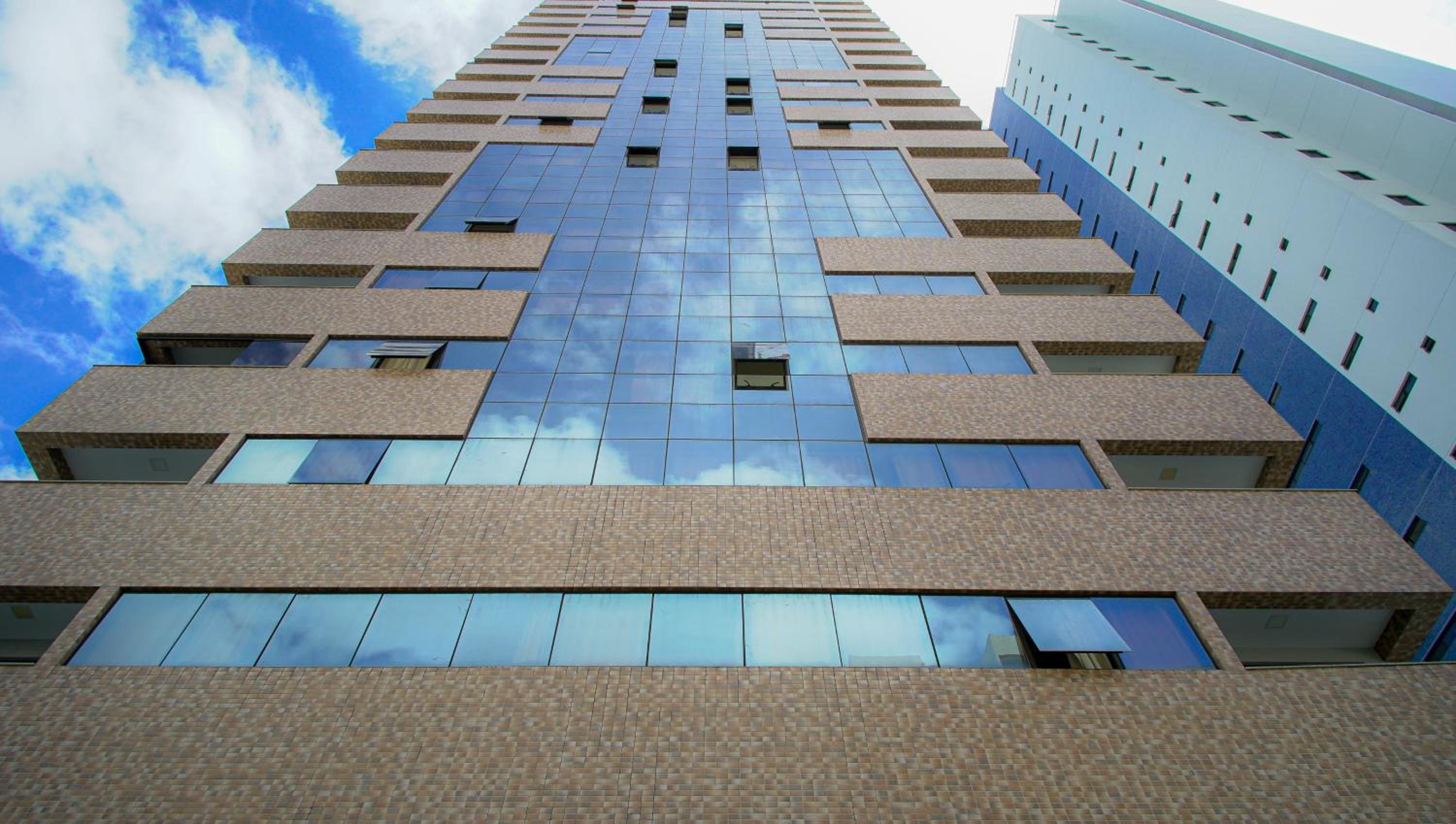 Flat Completo Prox Manaíra Shopping e Praia