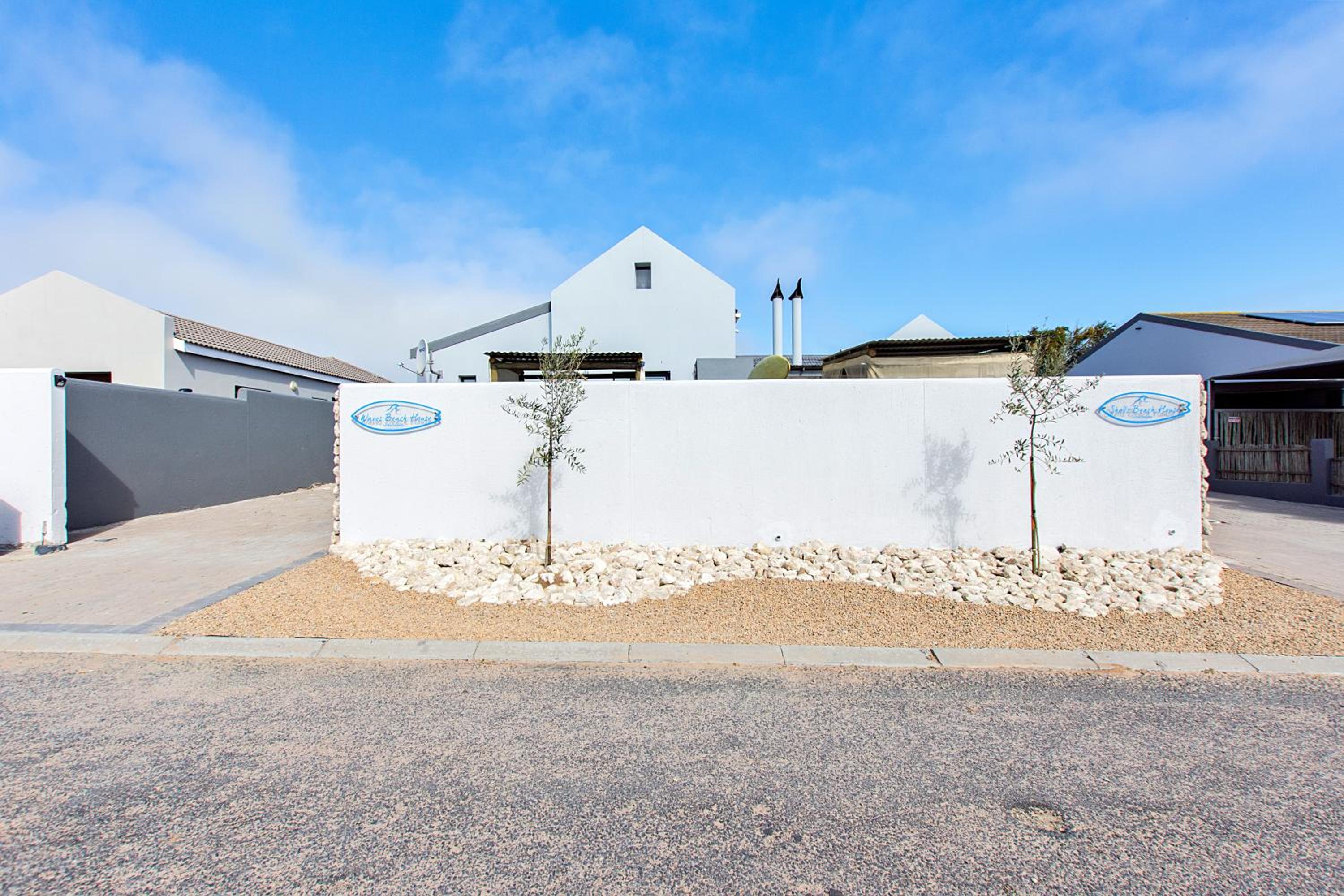 Dunes, Waves and Shells Self Catering Units and The Beach Shack Caravan Langebaan view 3