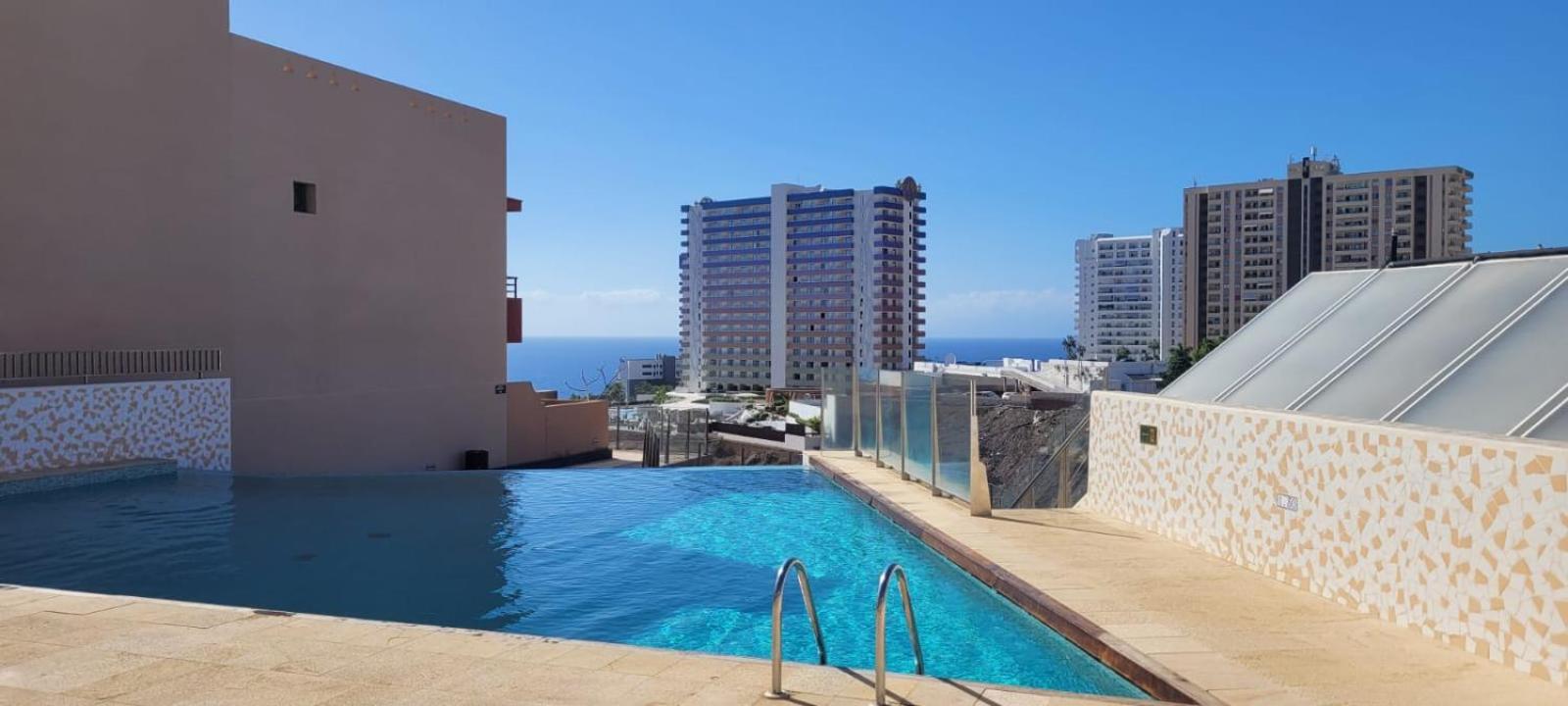Black Rock Apartment