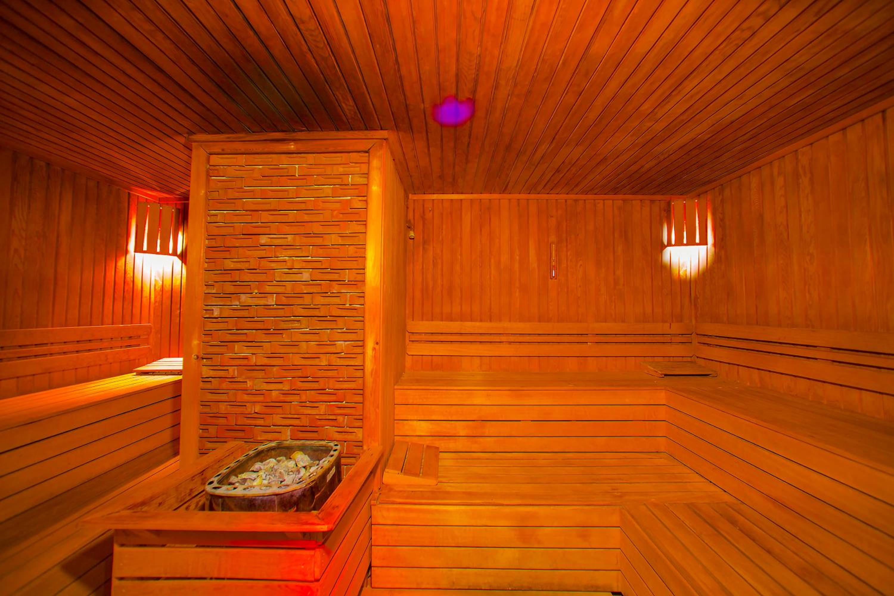 Ramada Otel & Suites by Wyndham İstanbul Merter - Image 87