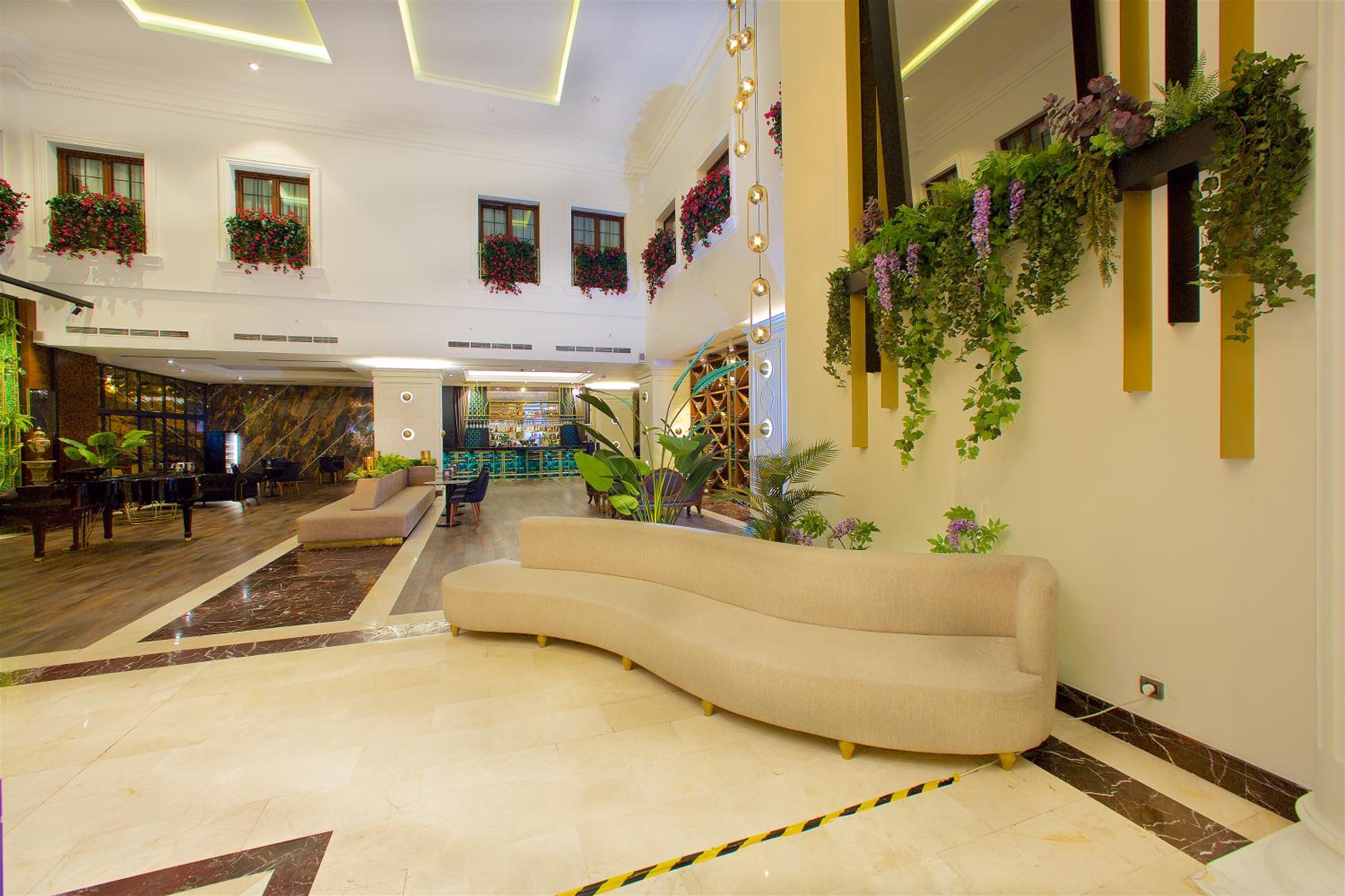 Ramada Otel & Suites by Wyndham İstanbul Merter - Image 96