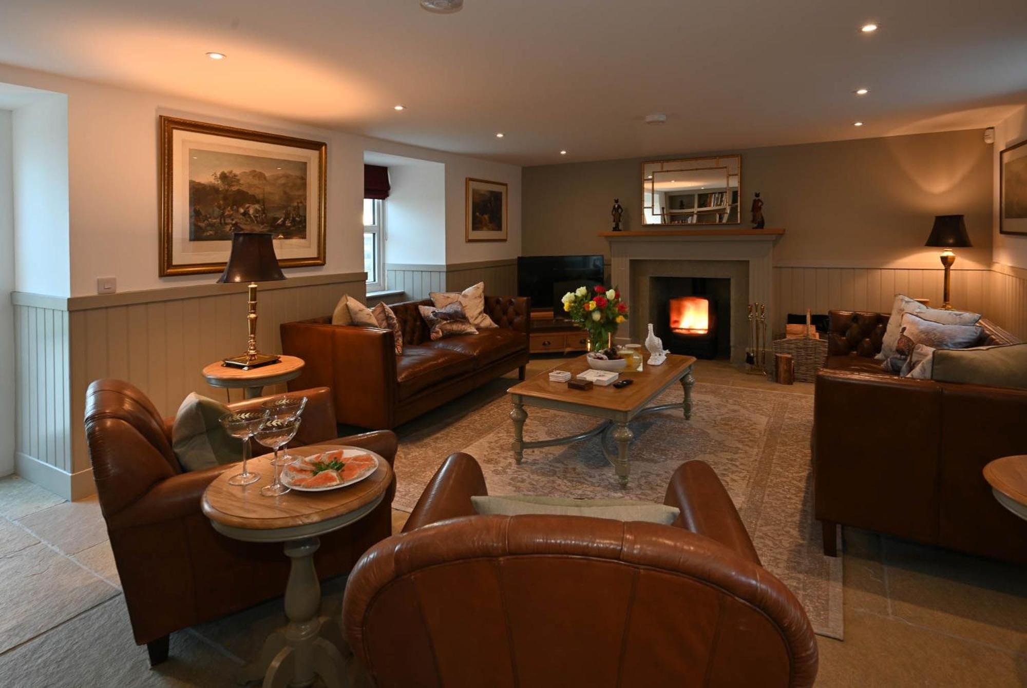 Kipney Hunting Lodge
