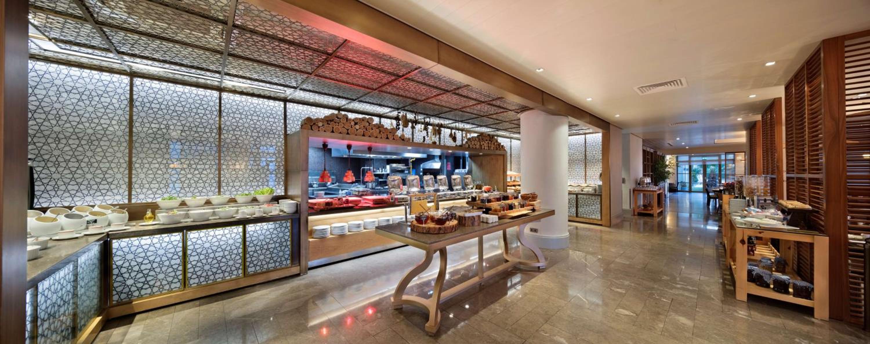 Mersin HiltonSA - Image 26