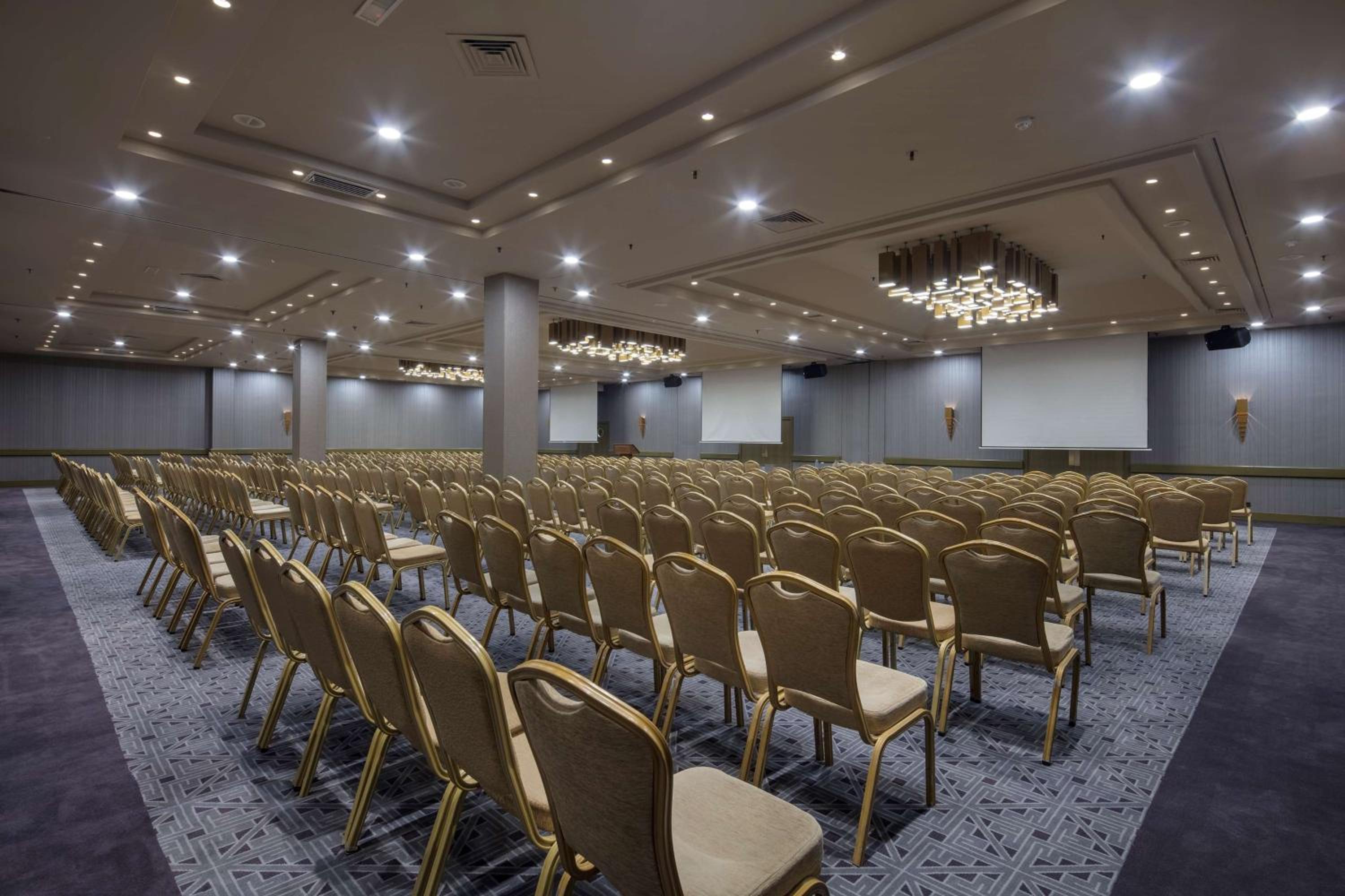 Mersin HiltonSA - Image 76