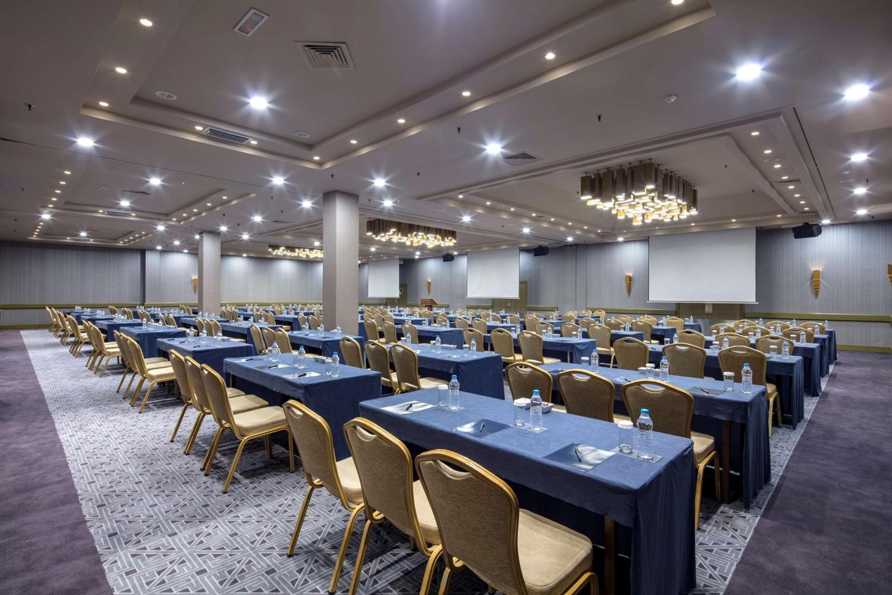 Mersin HiltonSA - Image 80