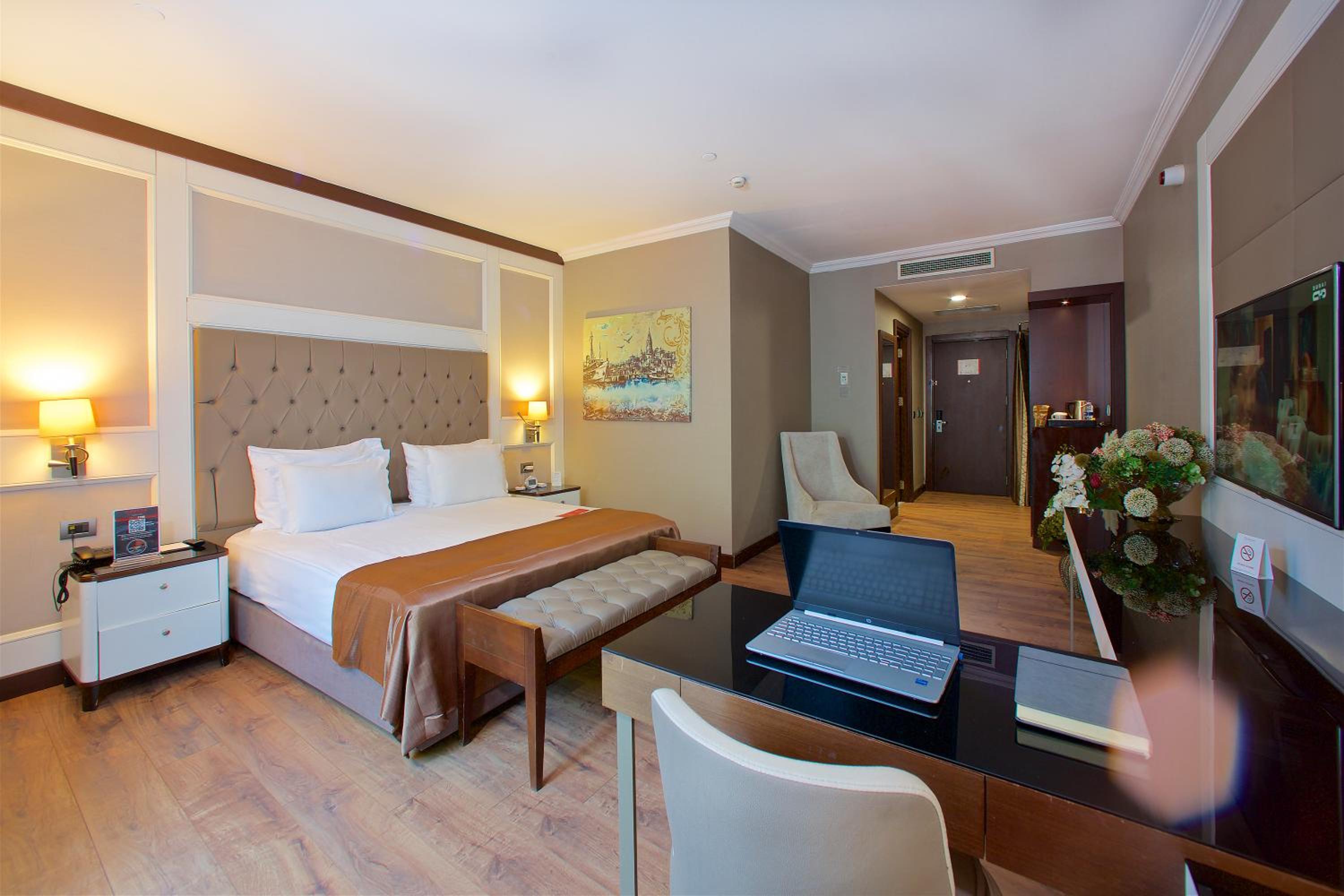 Ramada Otel & Suites by Wyndham İstanbul Merter - Image 21