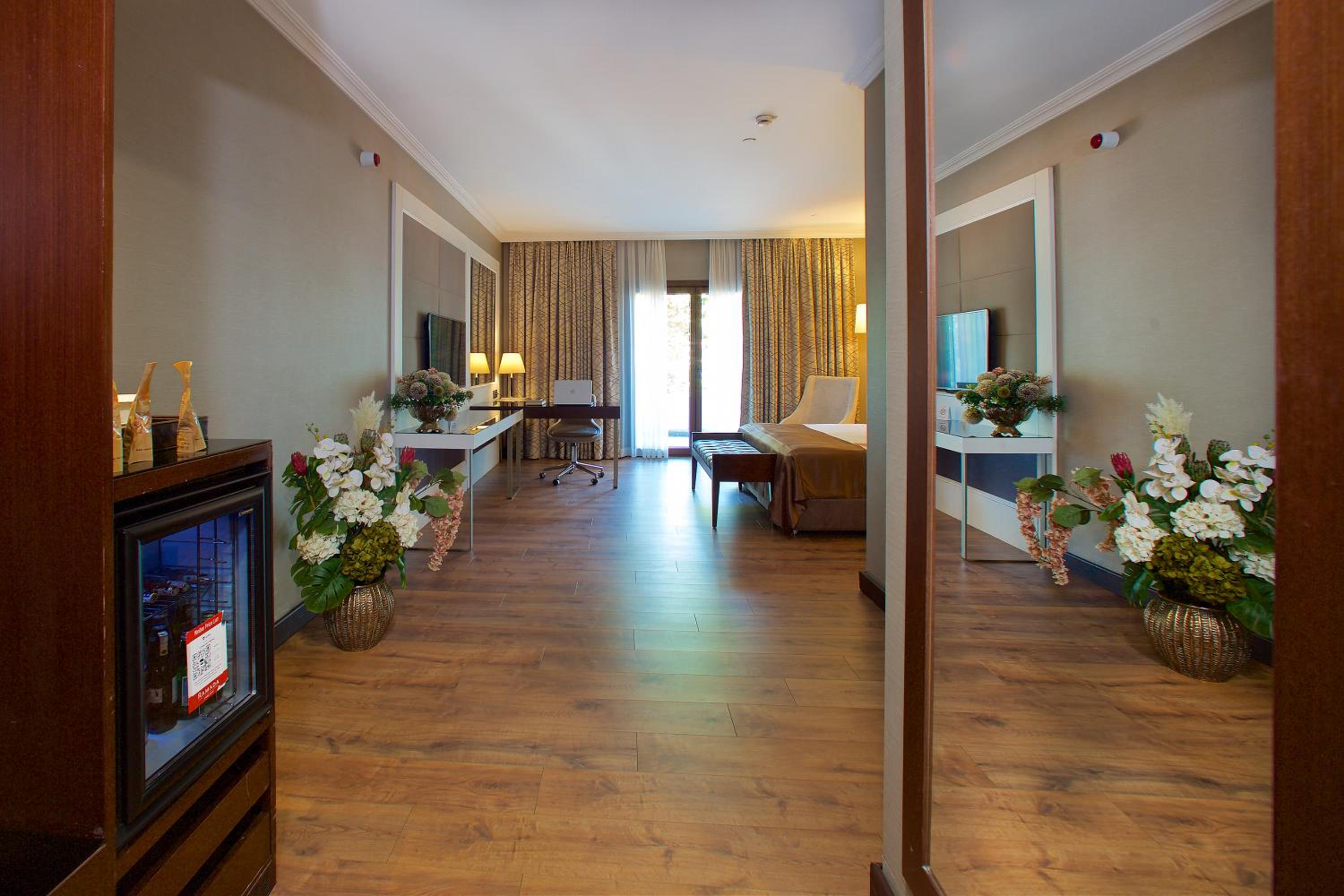 Ramada Otel & Suites by Wyndham İstanbul Merter - Image 22