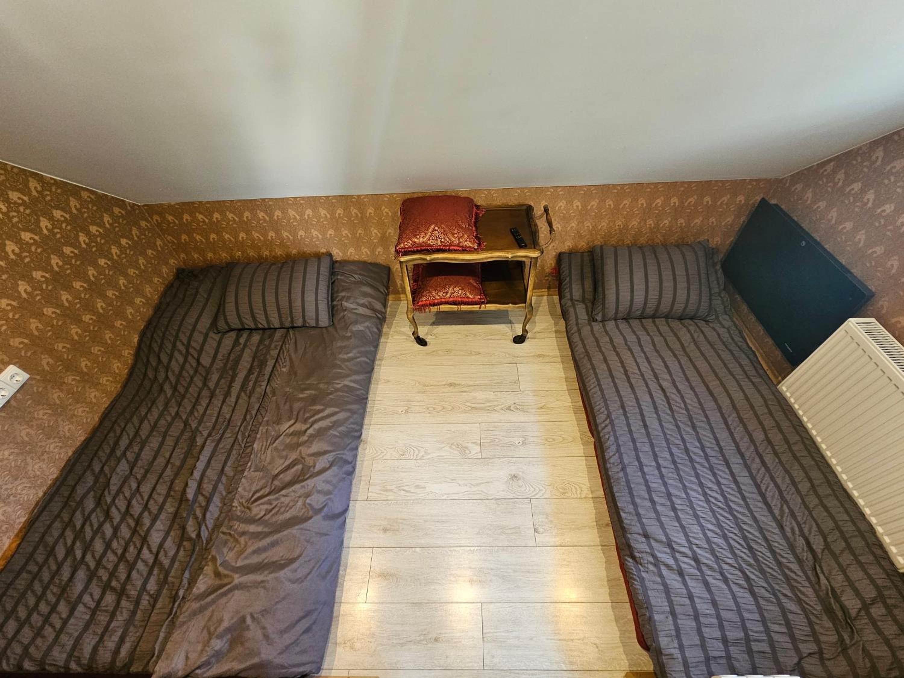 Square apartments