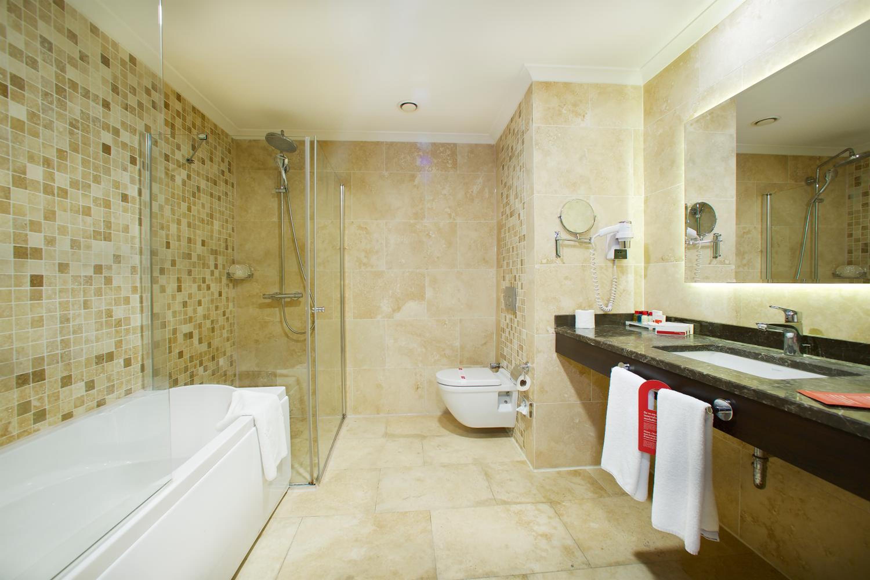 Ramada Otel & Suites by Wyndham İstanbul Merter - Image 125