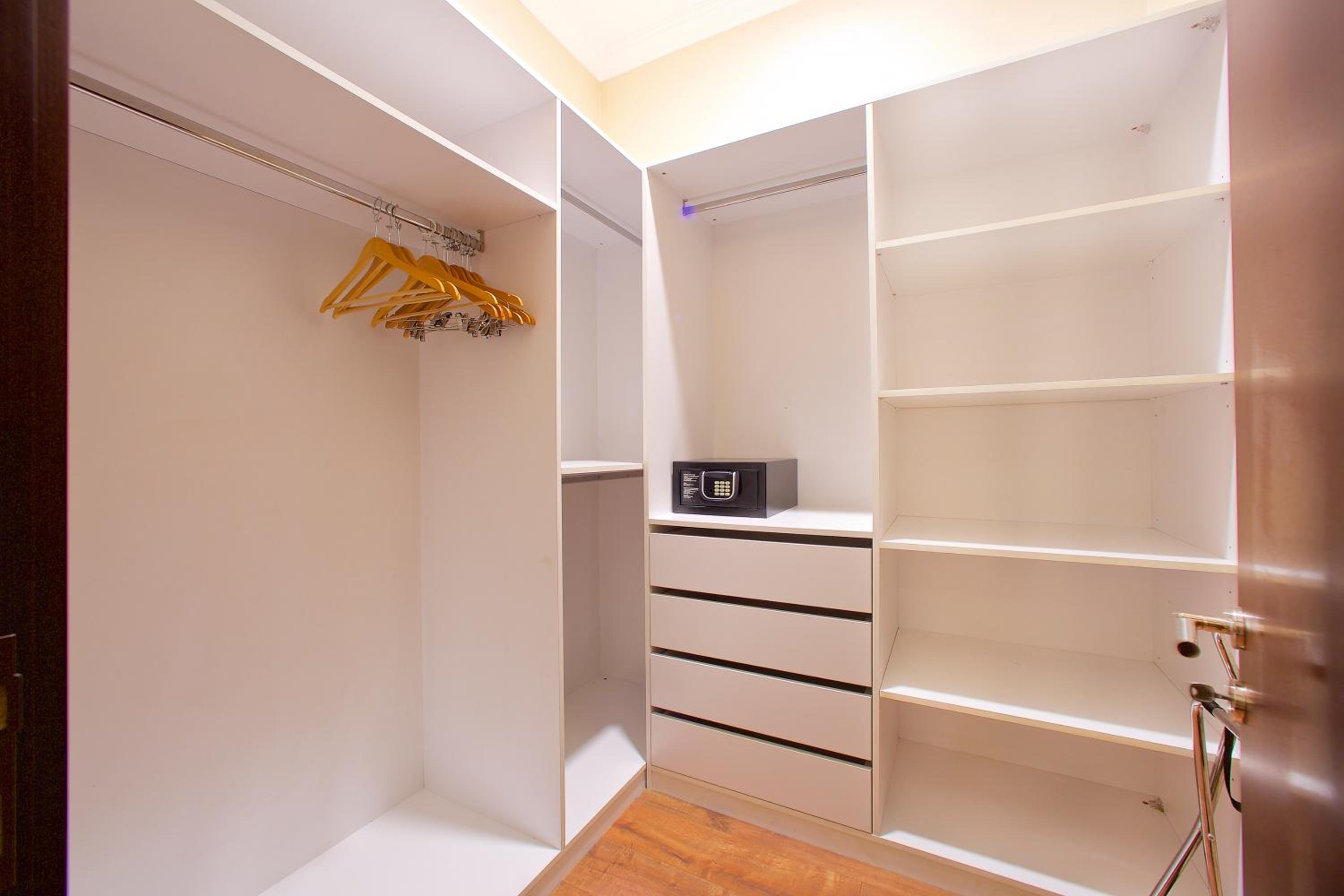 Ramada Otel & Suites by Wyndham İstanbul Merter - Image 174