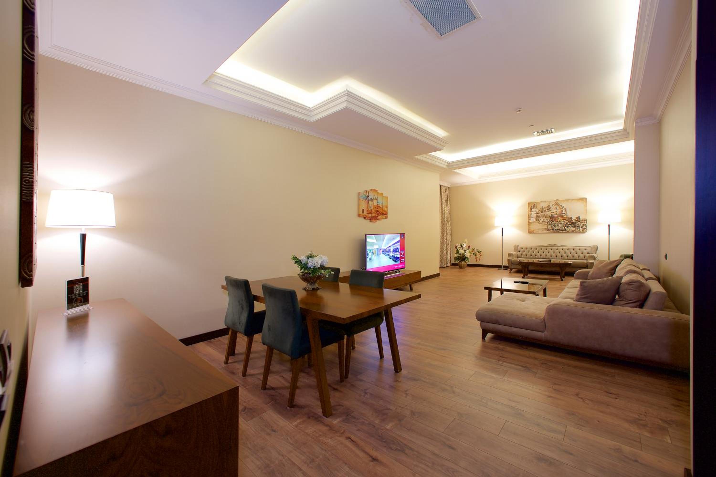 Ramada Otel & Suites by Wyndham İstanbul Merter - Image 170