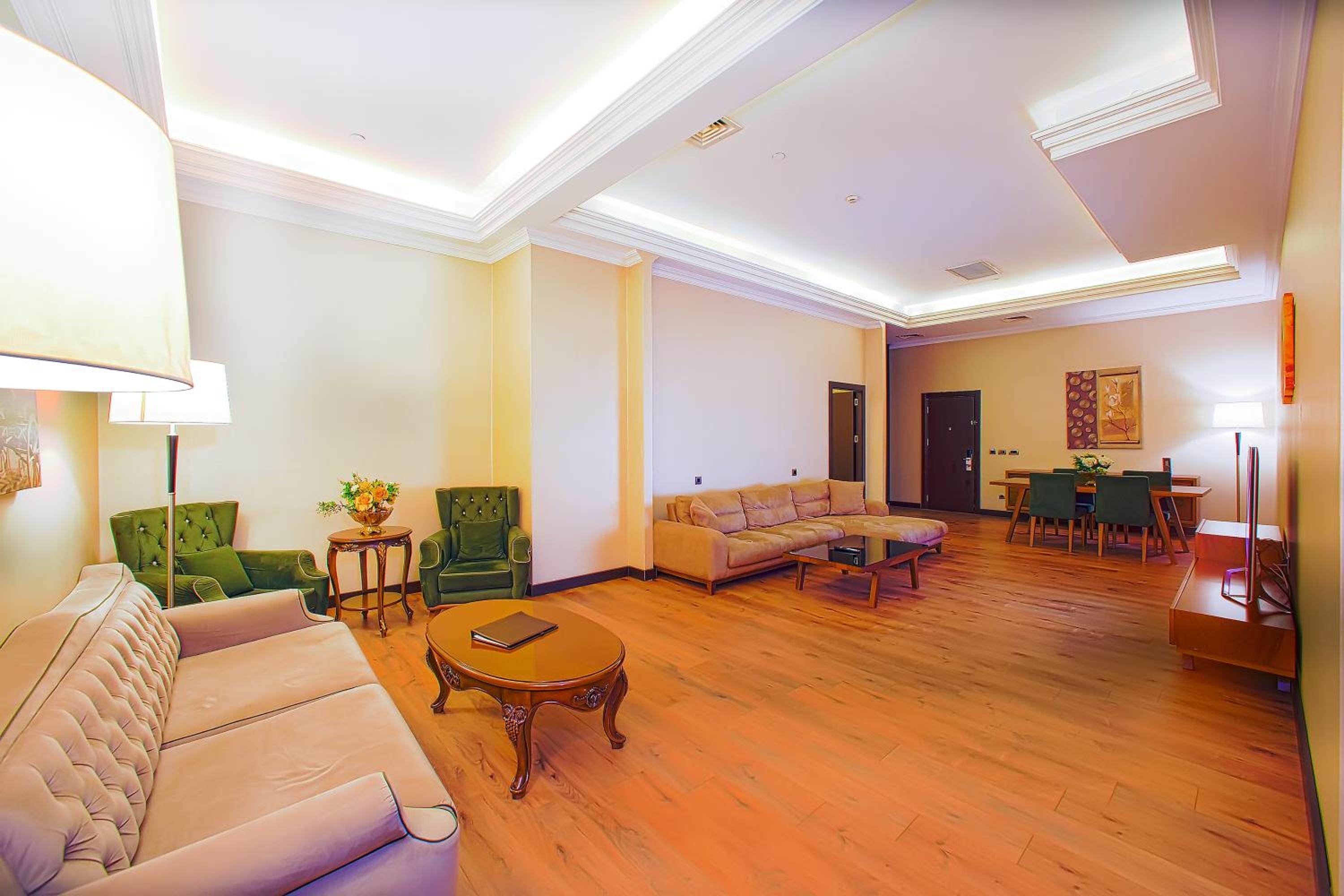 Ramada Otel & Suites by Wyndham İstanbul Merter - Image 168