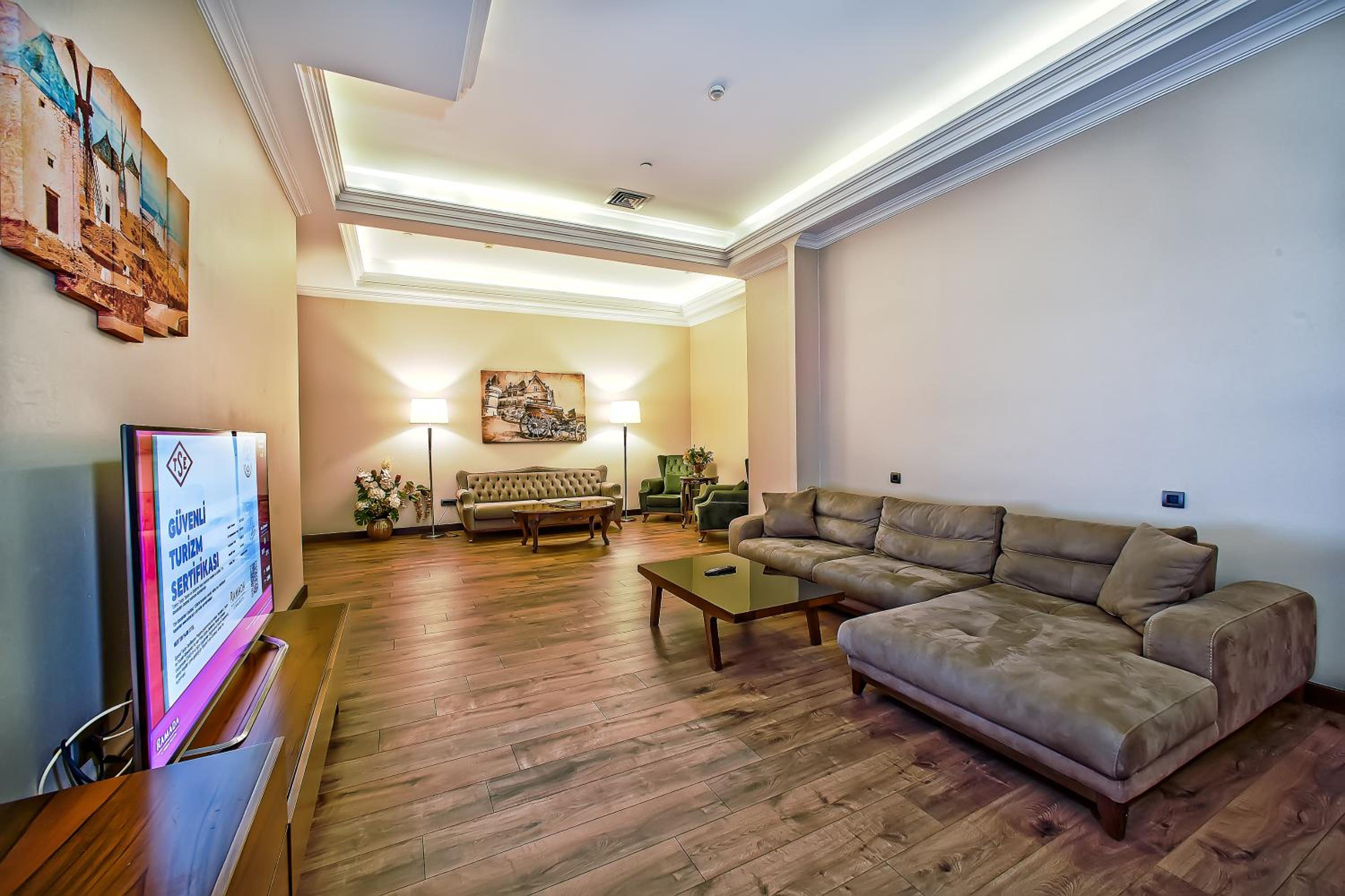 Ramada Otel & Suites by Wyndham İstanbul Merter - Image 171