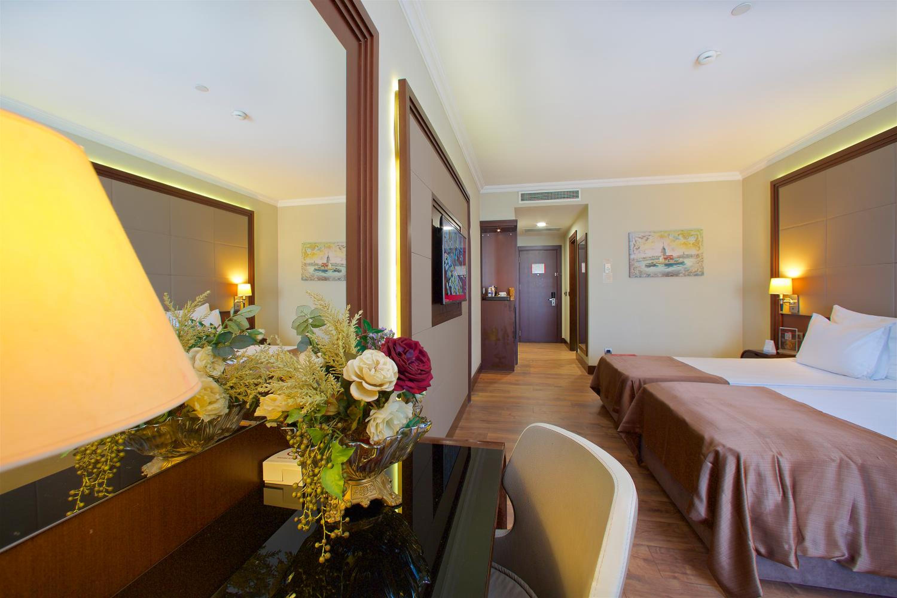Ramada Otel & Suites by Wyndham İstanbul Merter - Image 27