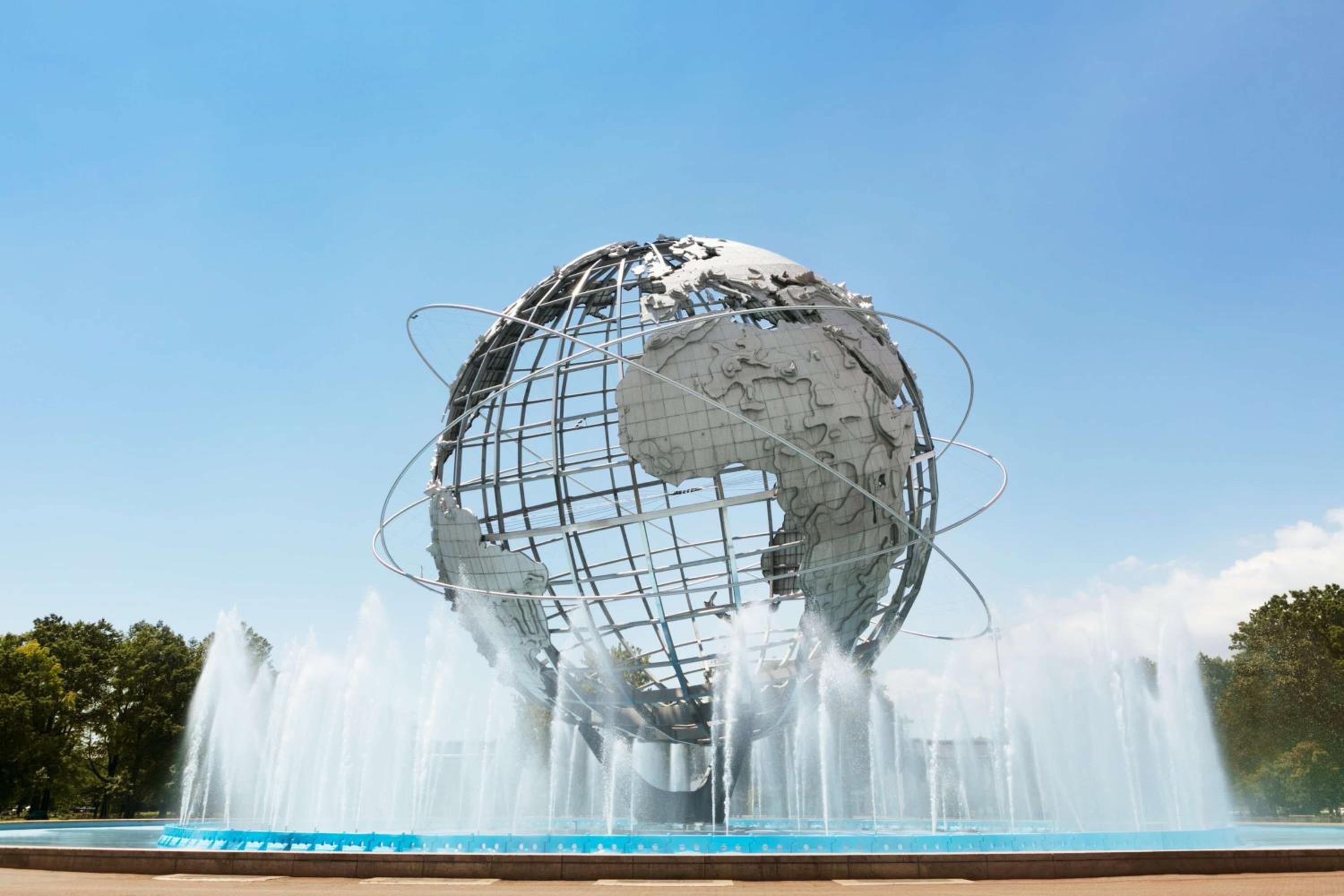 New York City Vacations - Hampton Inn New York - LaGuardia Airport - Property Image 2