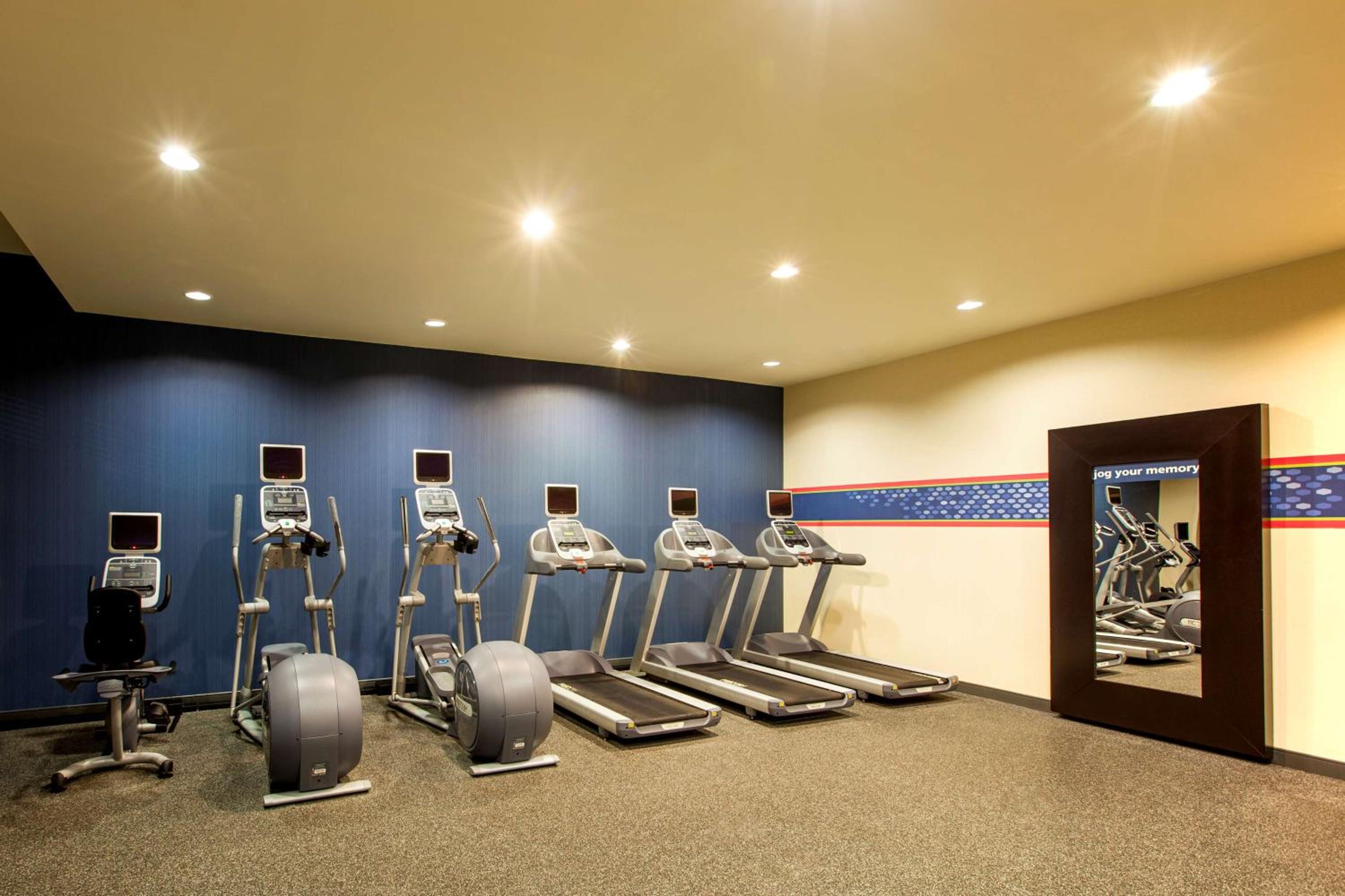 Hampton Inn New York - LaGuardia Airport - Property Image 20