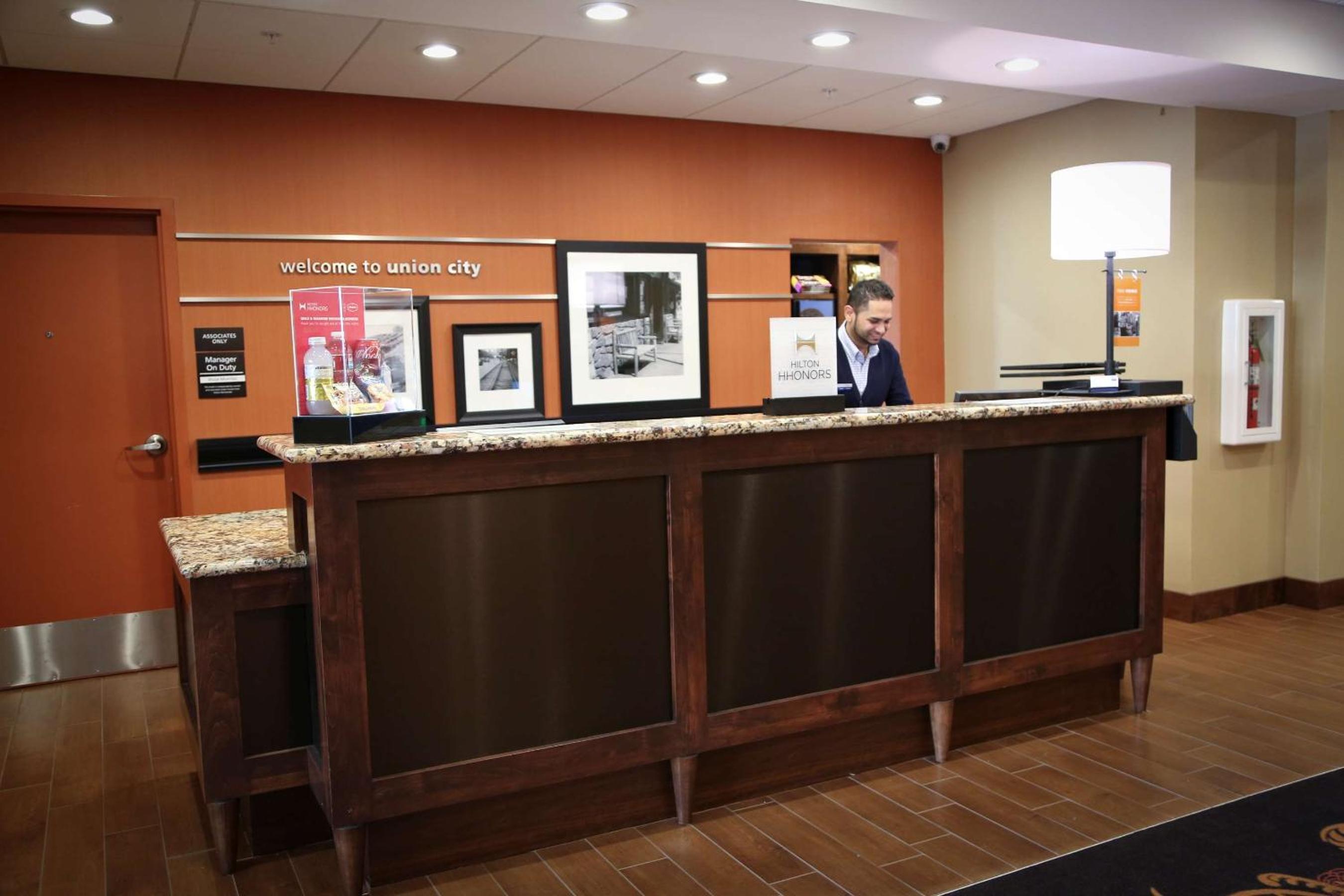 Hampton Inn Union City - Property Image 17