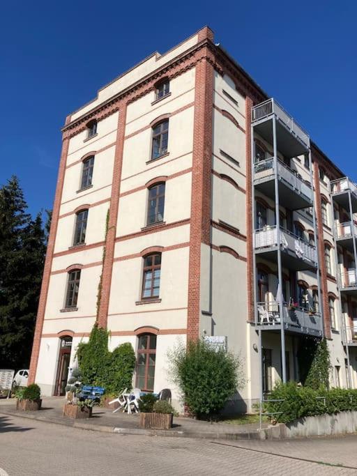 Ruhige Wohnung im Fabrikstil in Chemnitz