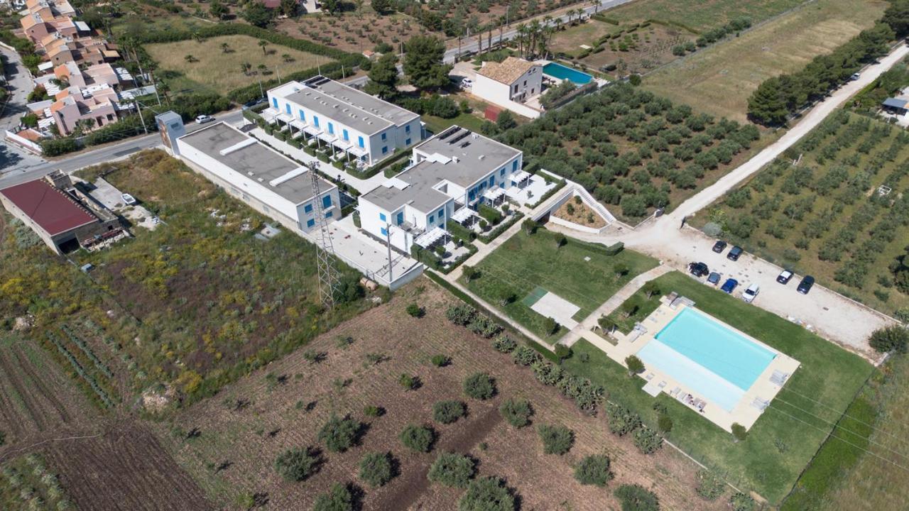 Casa Mirea di Teti con piscina a Macari view 5