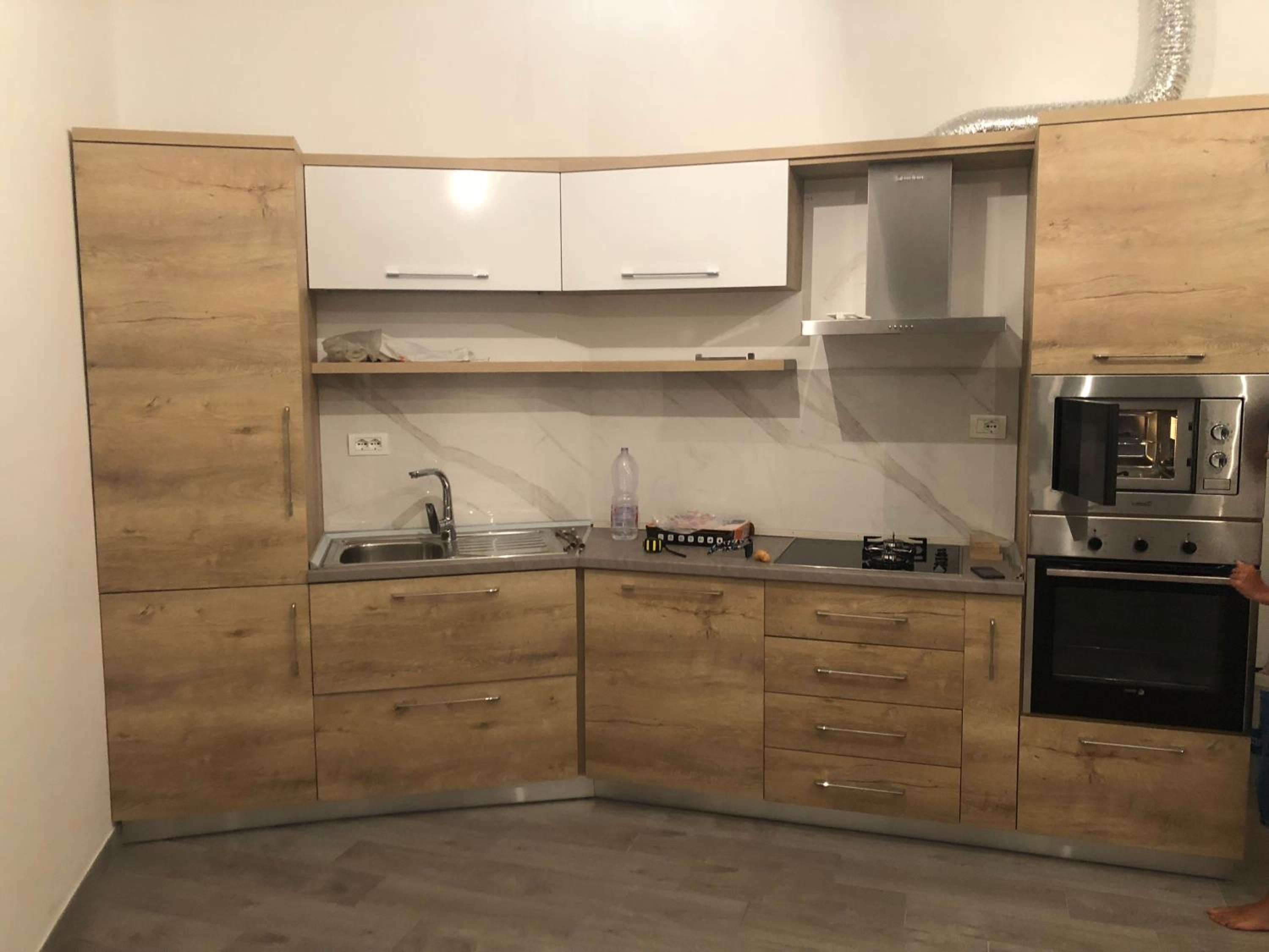 Apartamenti singolo kompleksi lura 3