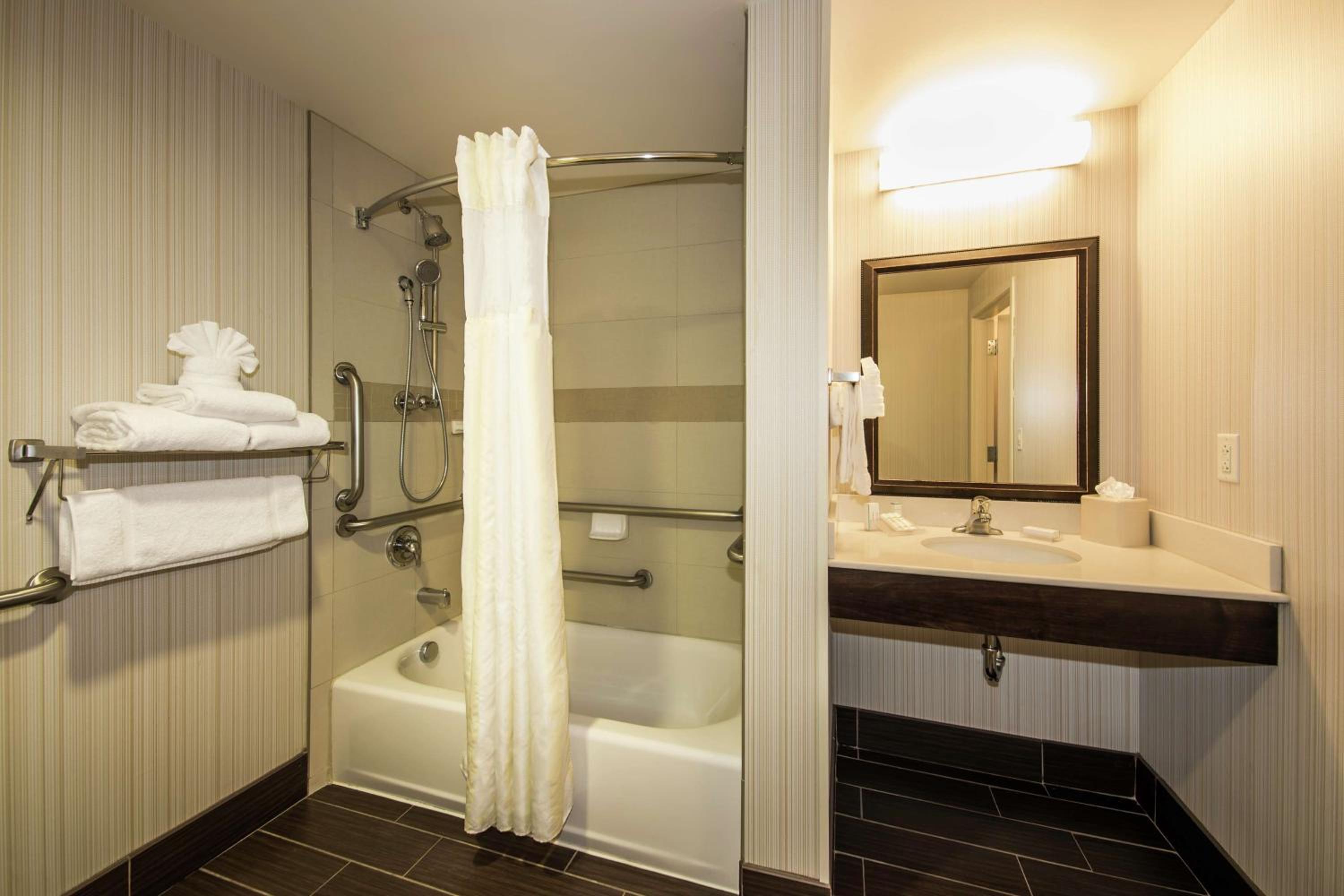 Hilton Garden Inn Valley Forge/Oaks - Property Image 45