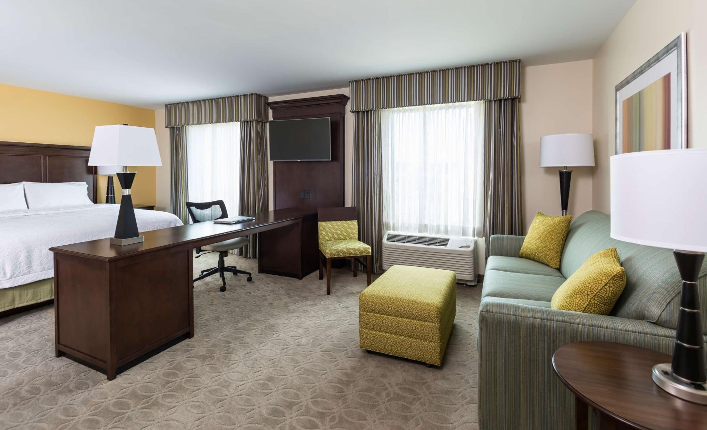 Hampton Inn  Suites Philadelphia Montgomeryville - Property Image 12