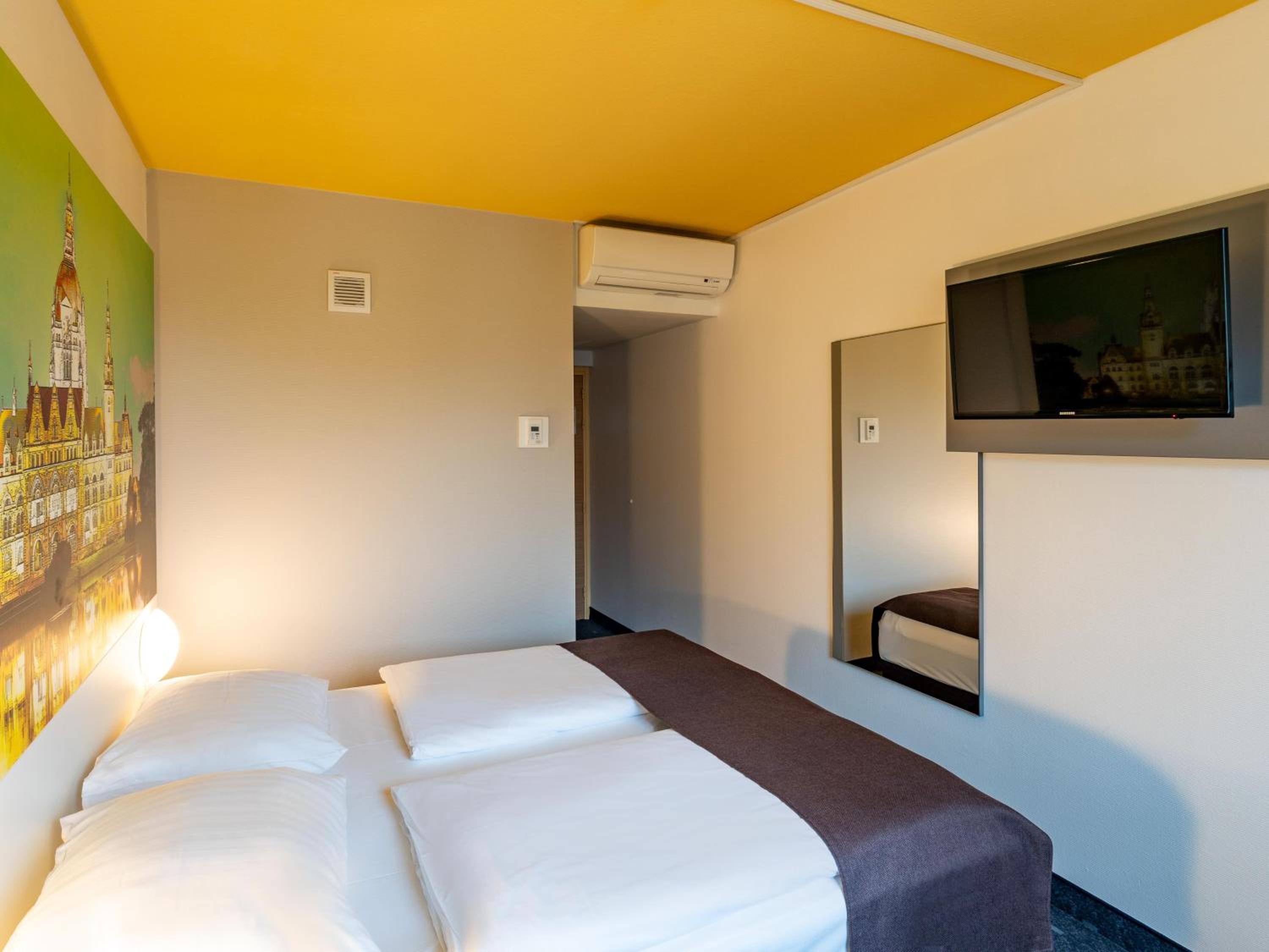 Hannover Vacations - BB Hotel Hannover-Nord - Property Image 1