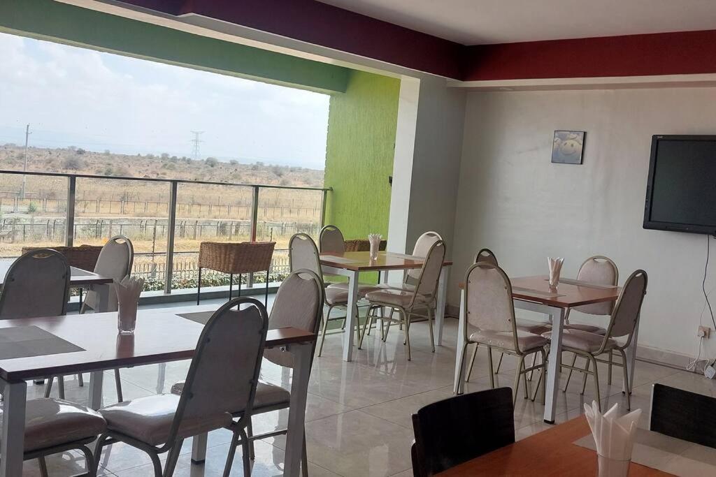 Scenic Apartment overlooking the National Park. view 3