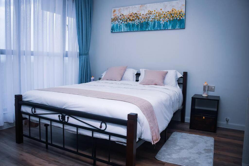 Scenic Apartment overlooking the National Park. view 4