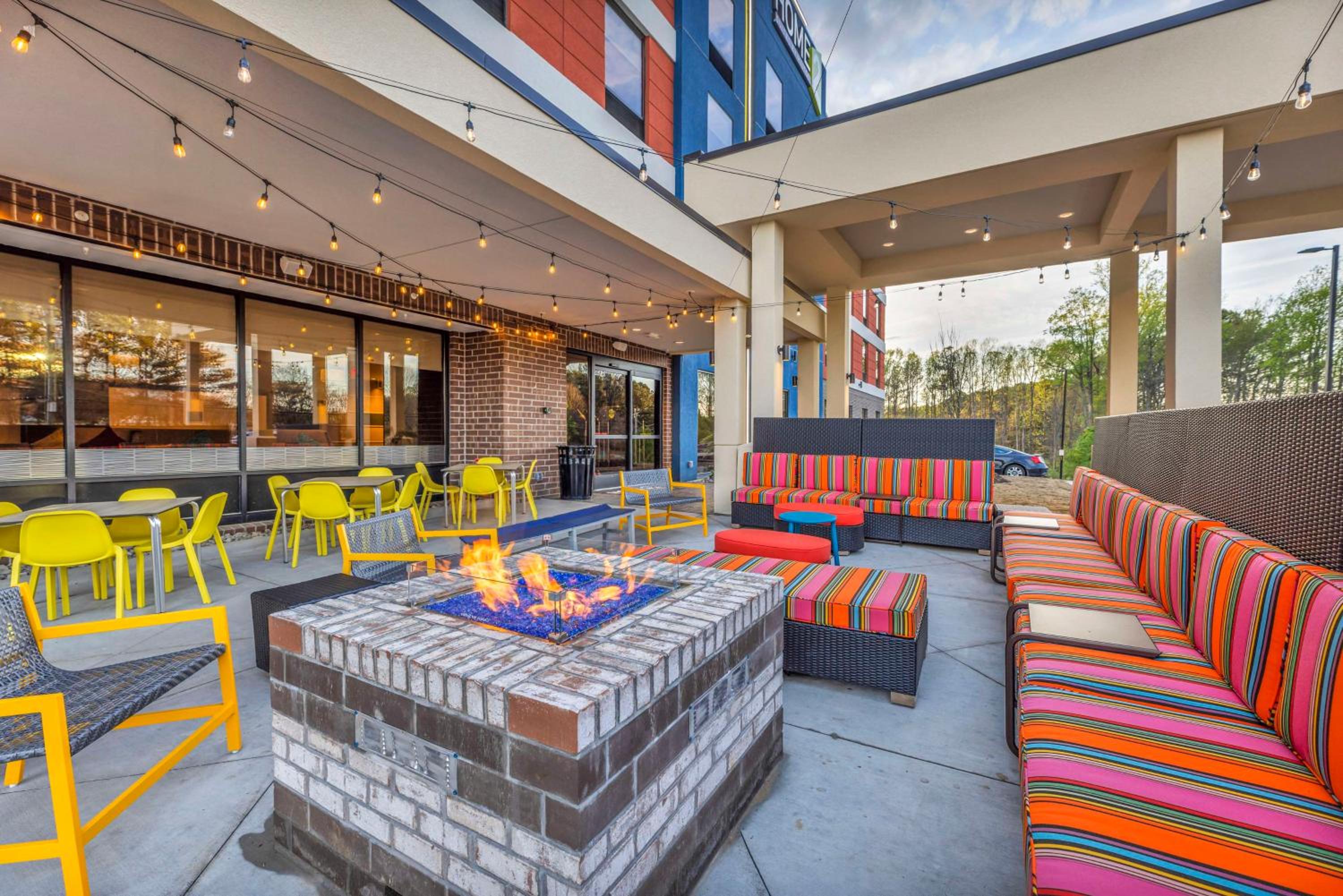 Raleigh Vacations - Home2 Suites By Hilton Raleigh State Arena - Property Image 42