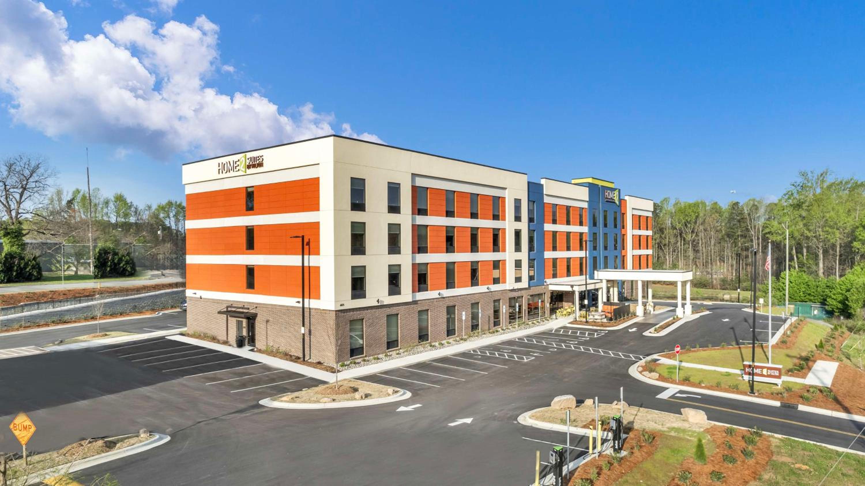 Raleigh Vacations - Home2 Suites By Hilton Raleigh State Arena - Property Image 51