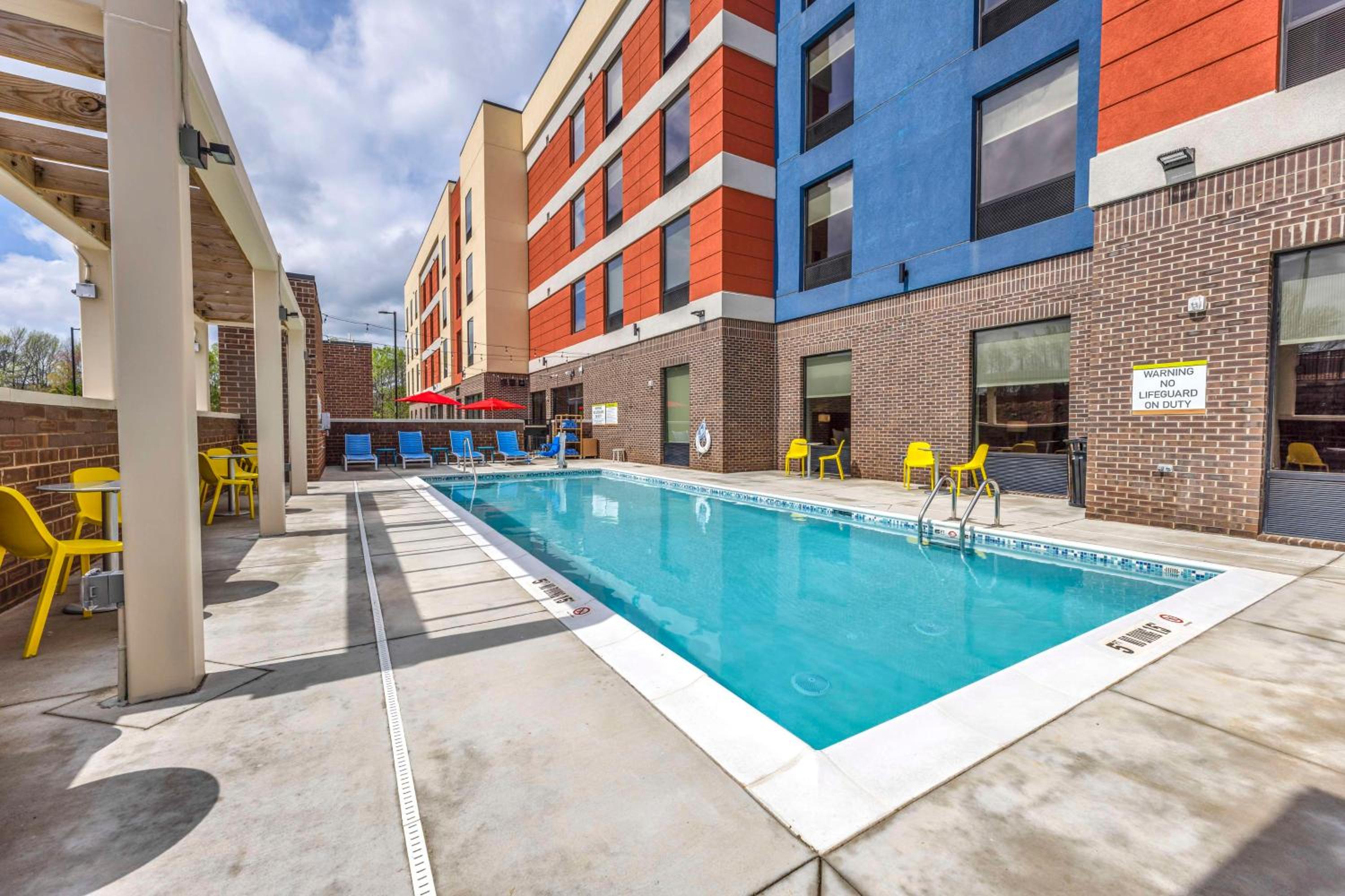 Raleigh Vacations - Home2 Suites By Hilton Raleigh State Arena - Property Image 39