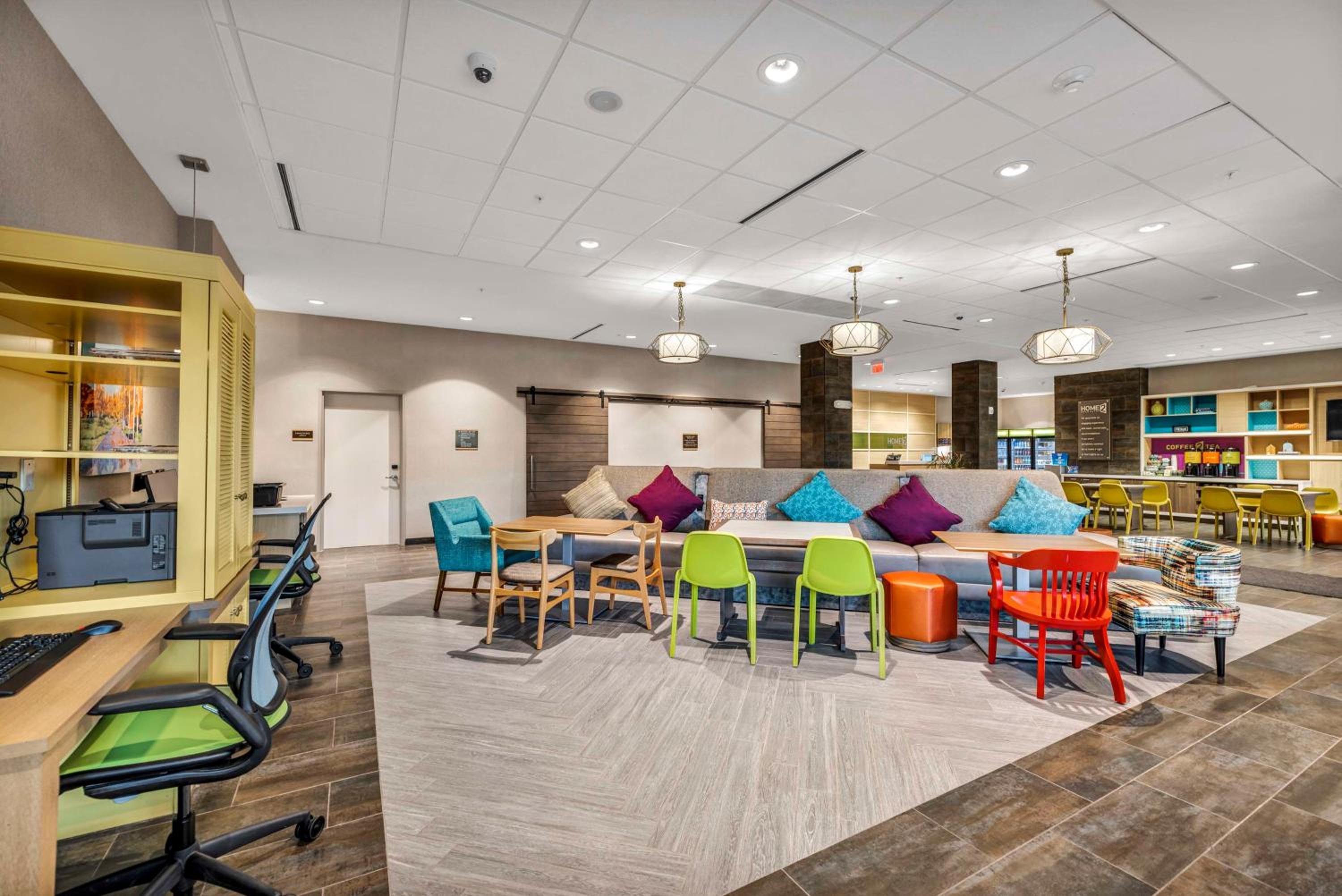 Raleigh Vacations - Home2 Suites By Hilton Raleigh State Arena - Property Image 69