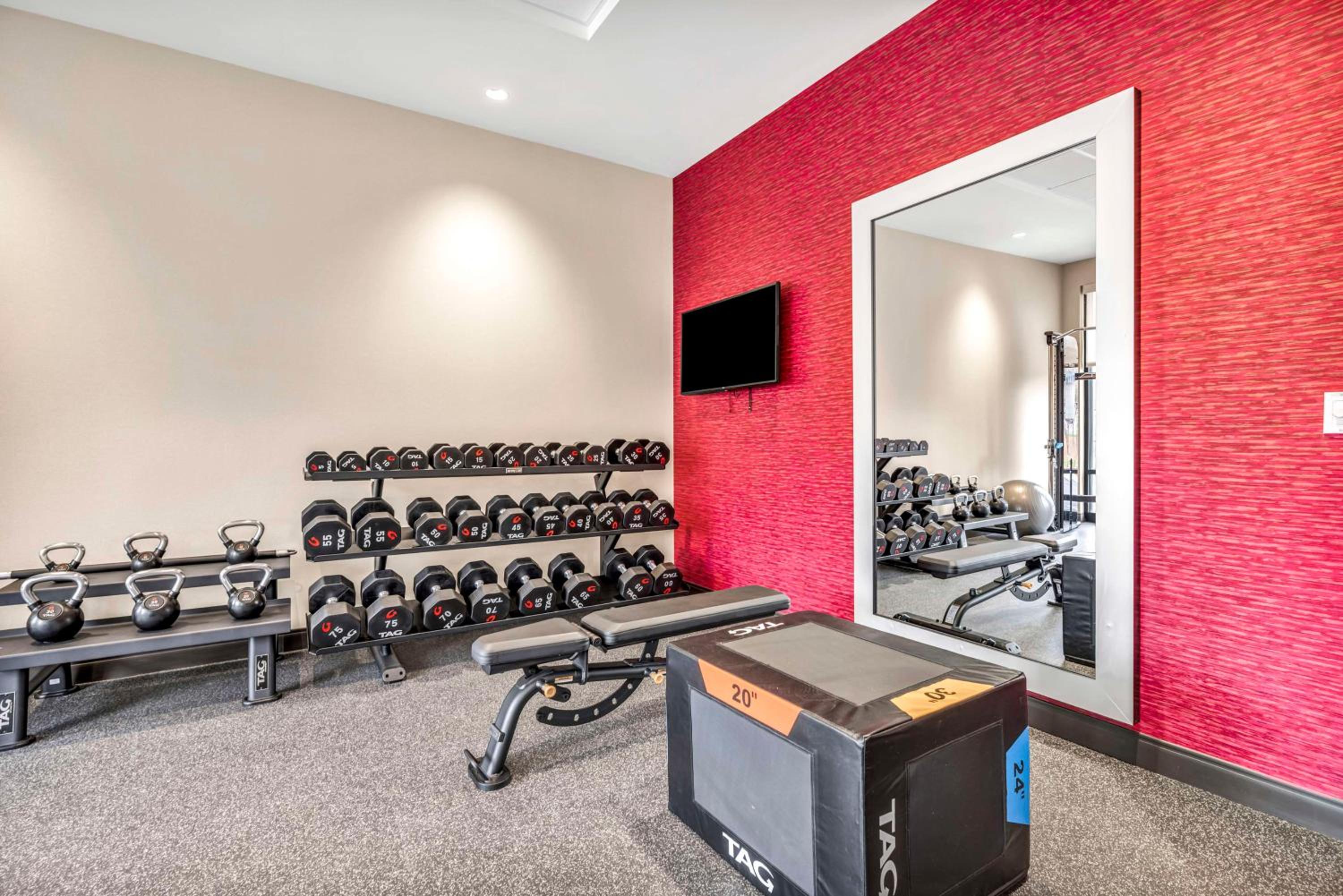 Raleigh Vacations - Home2 Suites By Hilton Raleigh State Arena - Property Image 58