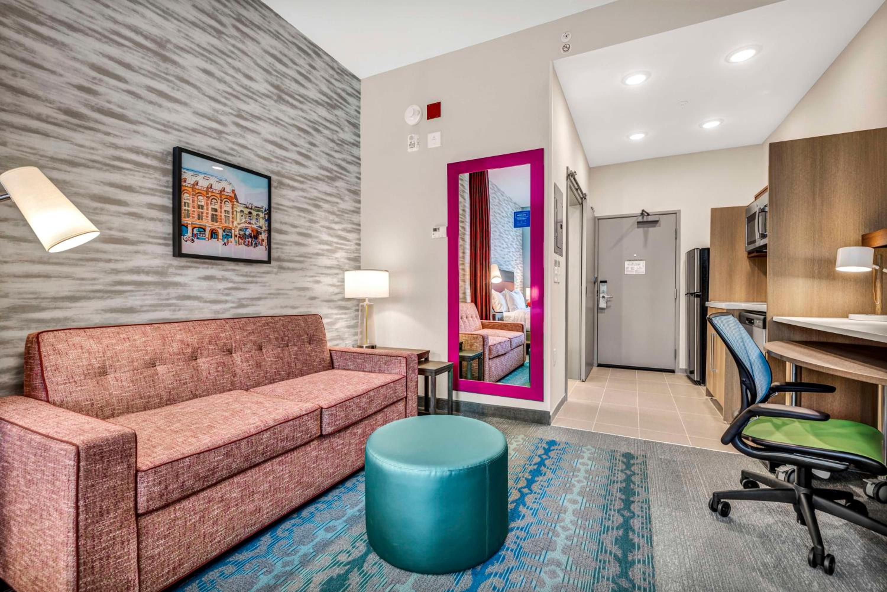 Raleigh Vacations - Home2 Suites By Hilton Raleigh State Arena - Property Image 4