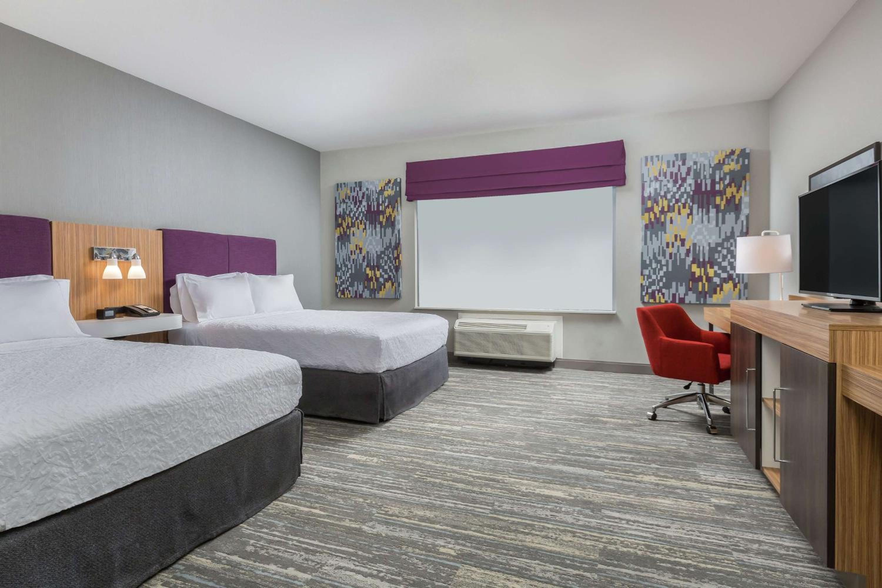Reno Vacations - Hampton Inn Suites Reno/Sparks - Property Image 12